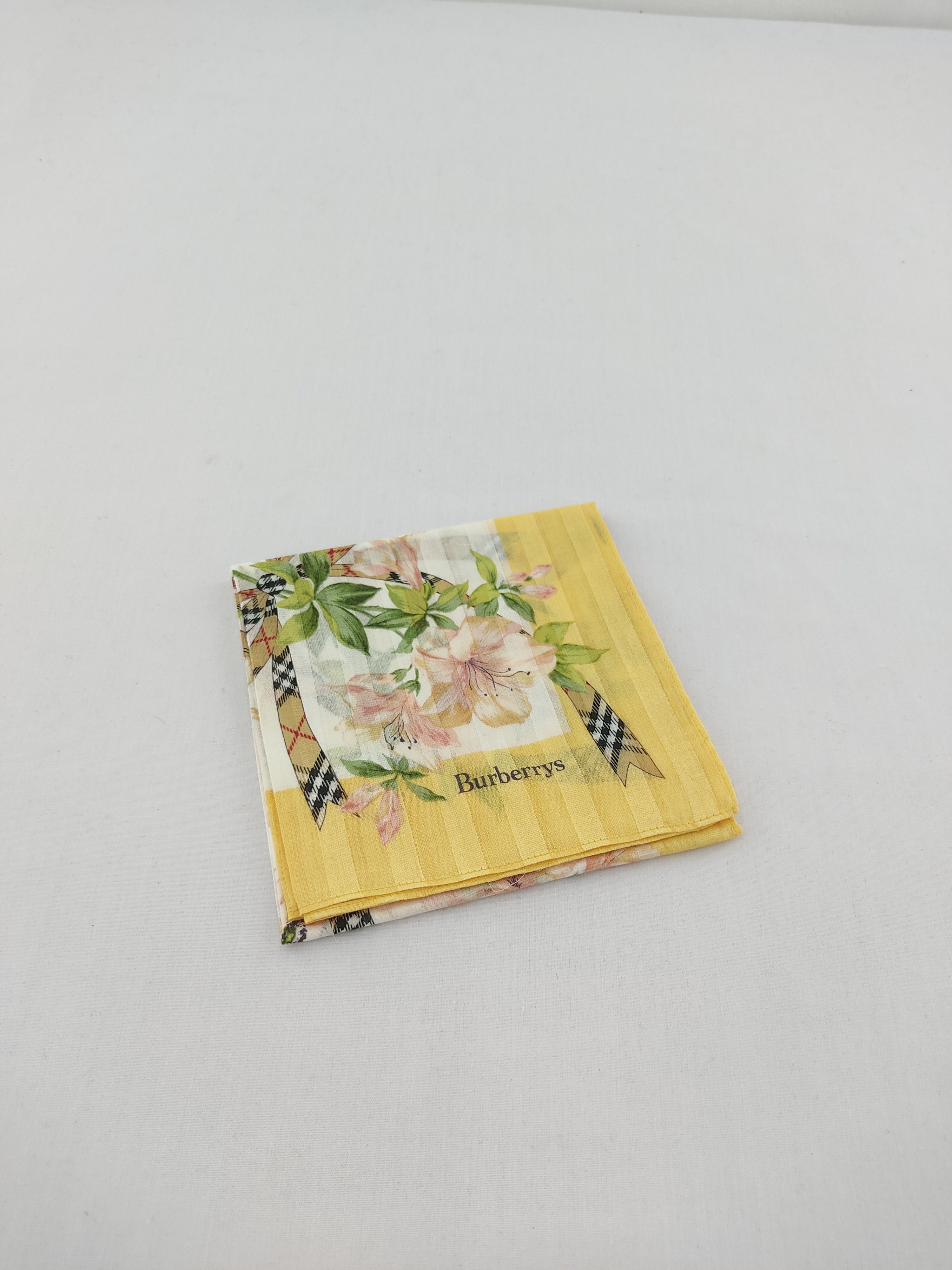 Burberry × Vintage Vintage Burberry Handkerchief / Neckwear / Bandana Size ONE SIZE - 2 Thumbnail