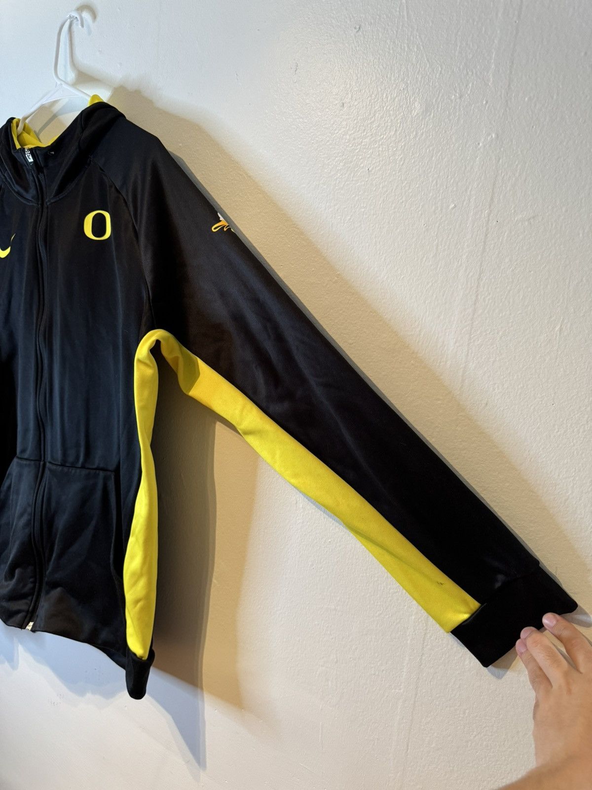 Nike NIKE dri-fit university oregon ducks hoodie track sz L Size US L / EU 52-54 / 3 - 4 Thumbnail