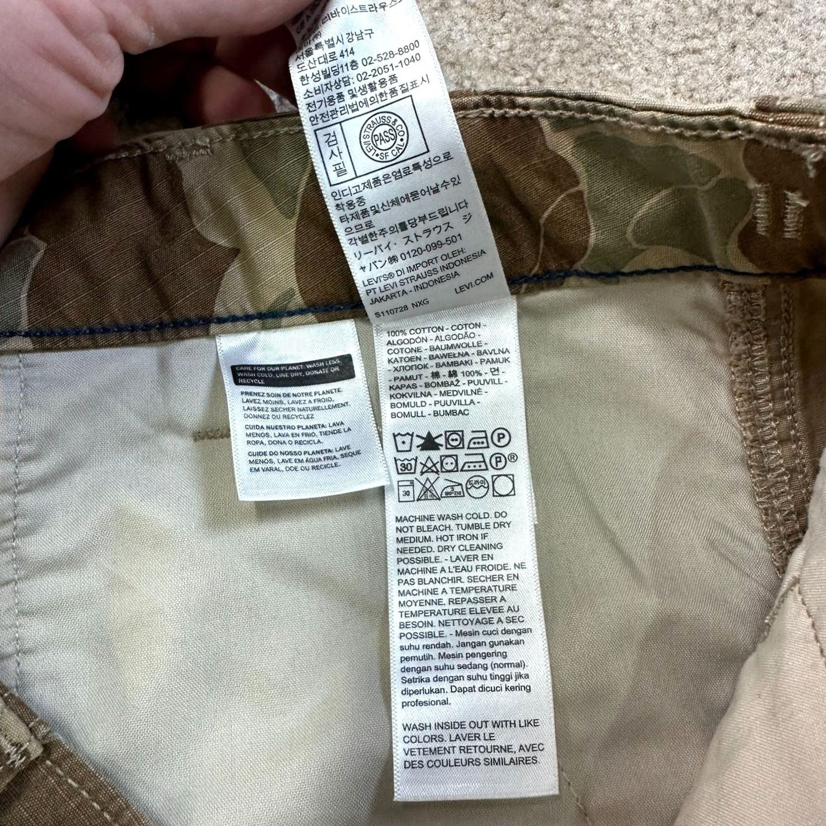 Levi's Levi's Cargo Pants Baggy Mens 34x30 Camo Brown Cotton Relaxed XX Cargo Baggy NWT Denim? Size US 34 / EU 50 - 7 Thumbnail