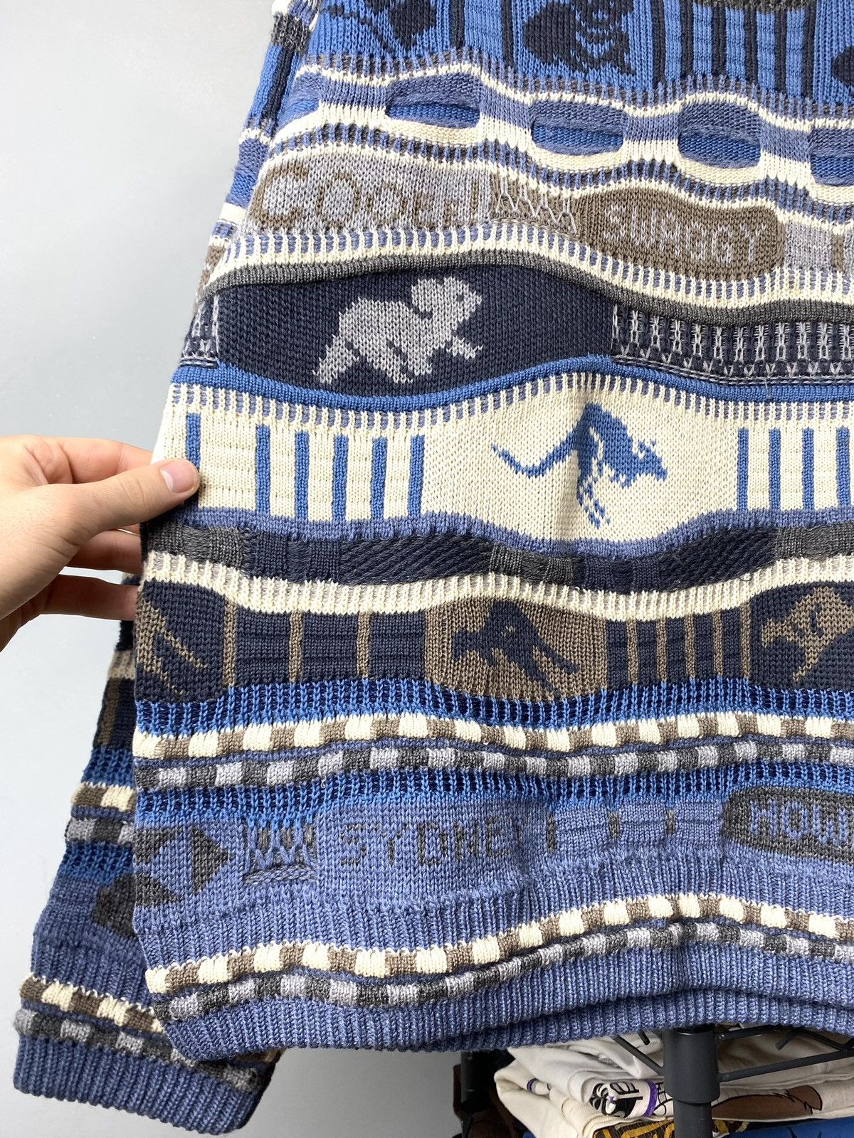 Coogi Rare! Vintage Corroboree Coogi Style Sweater Archive Size US XL / EU 56 / 4 - 9 Thumbnail