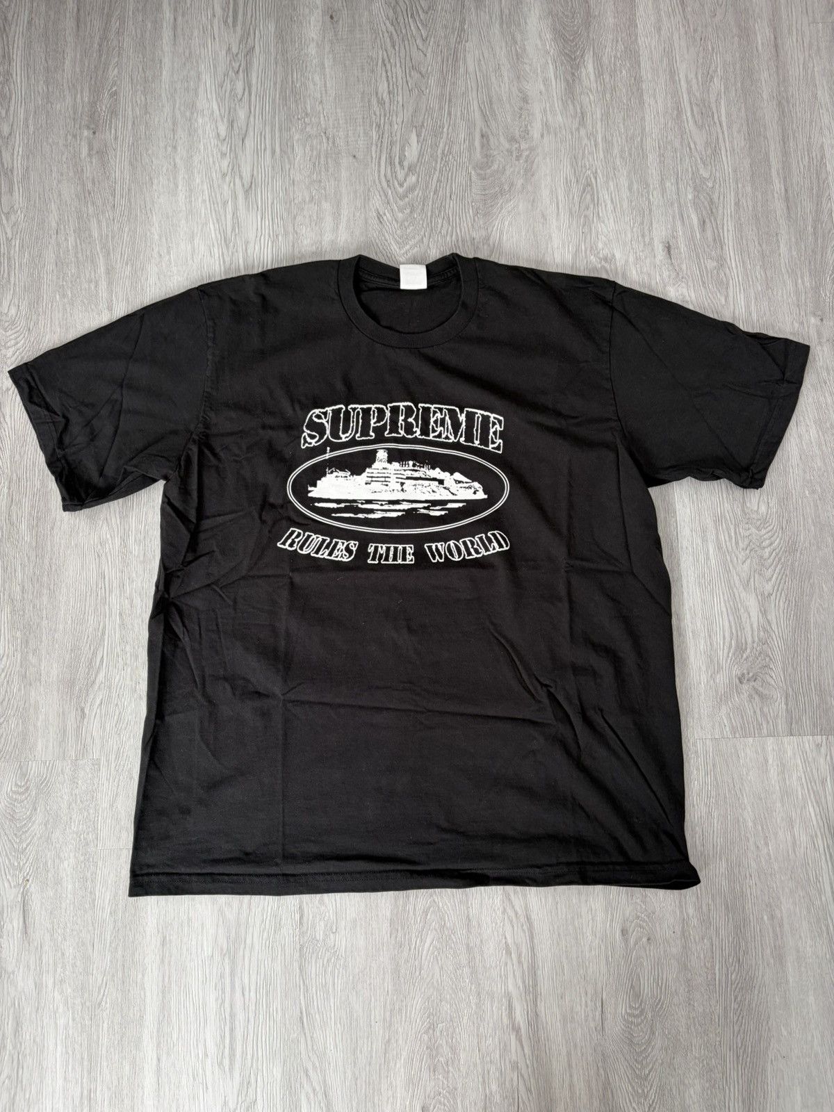 Corteiz × Supreme Corteiz x Supreme RTW Tee Black | Grailed