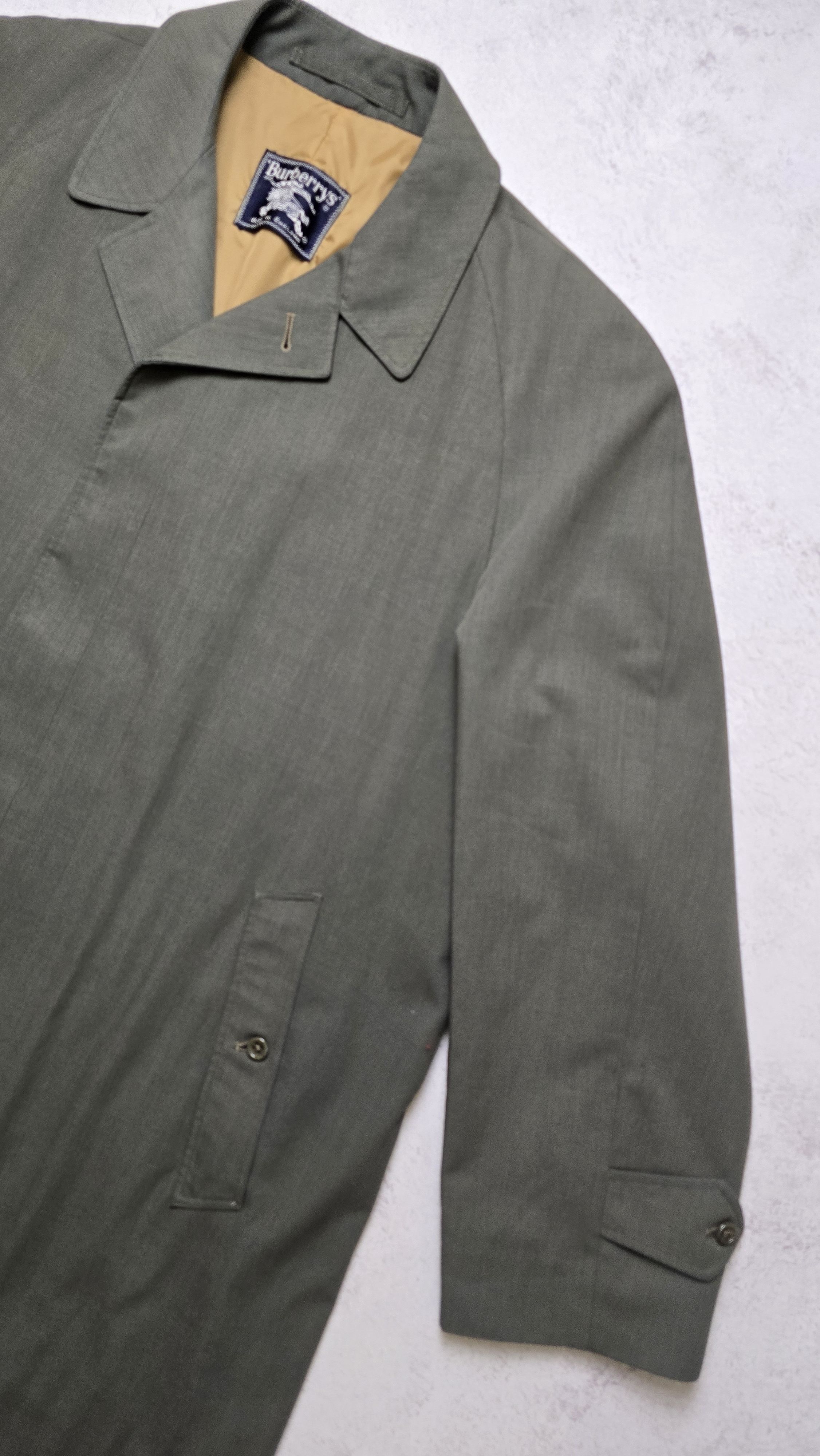 Burberry Vintage Burberrys Mac Coat Men’s 42R L Olive Green Balmacaan Size US L / EU 52-54 / 3 - 11 Thumbnail