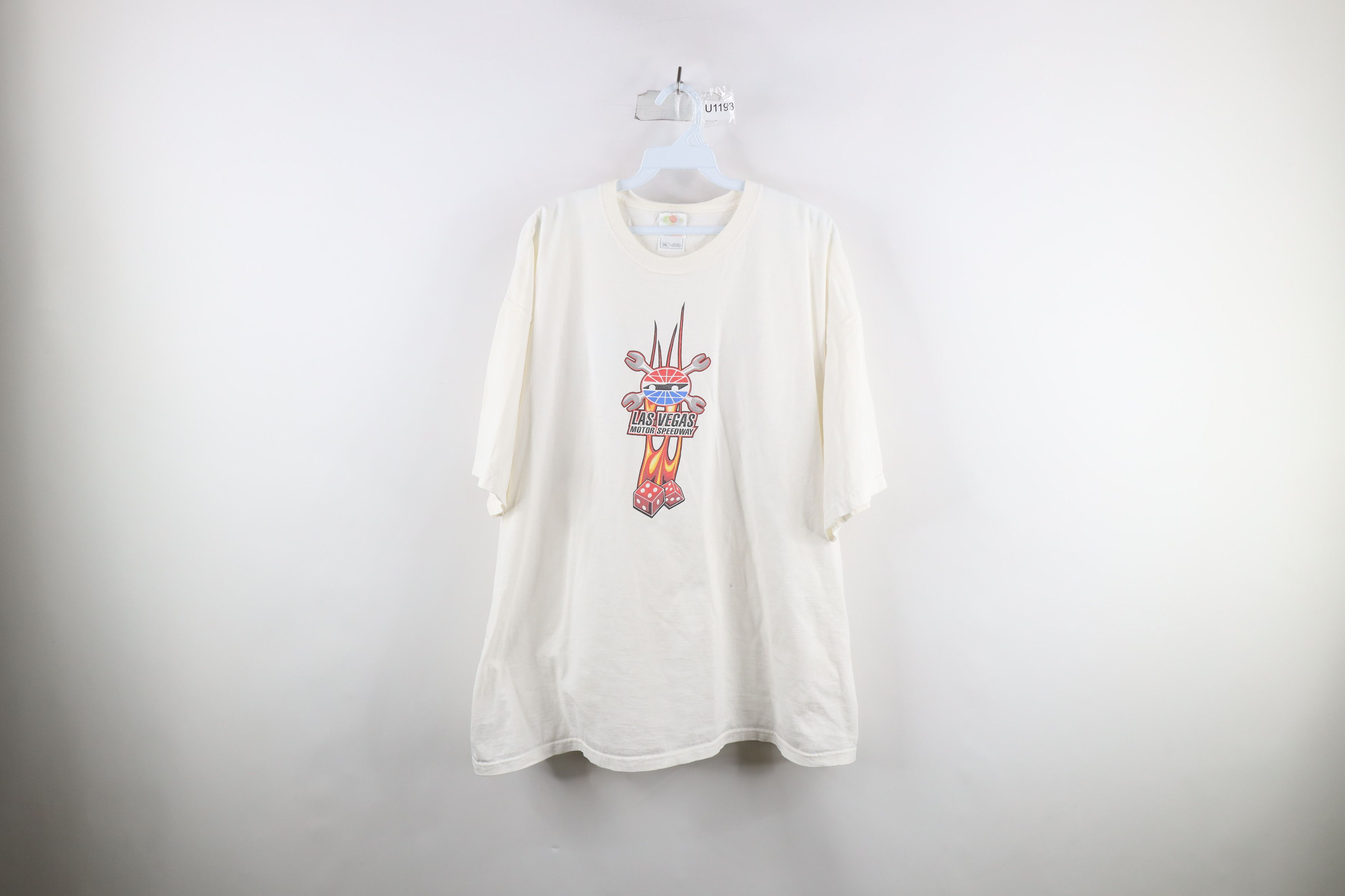 Vintage Vintage Y2K Las Vegas Motor Speedway Fire Dice T-Shirt Size US XXL / EU 58 / 5 - 1 Thumbnail