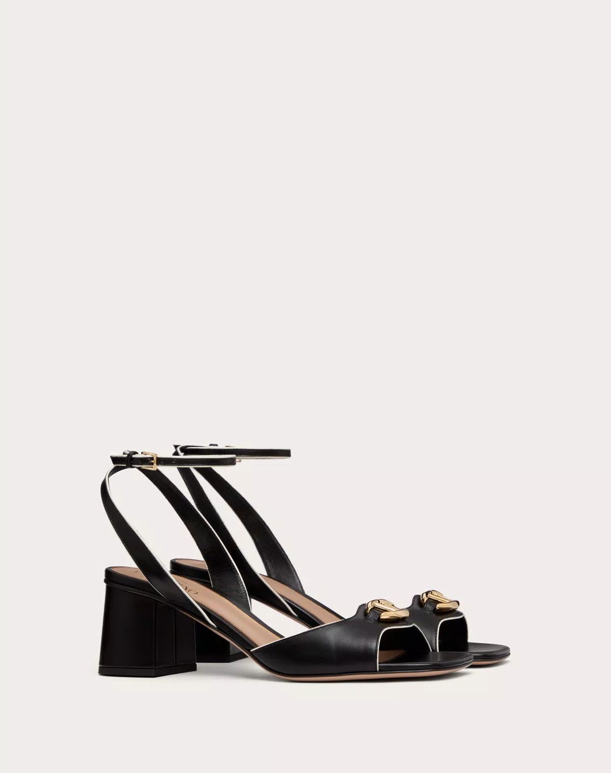 Valentino o1s1wg110625 Vlogo 60mm Leather Sandals in Black Size US 6.5 / IT 36.5 - 2 Thumbnail