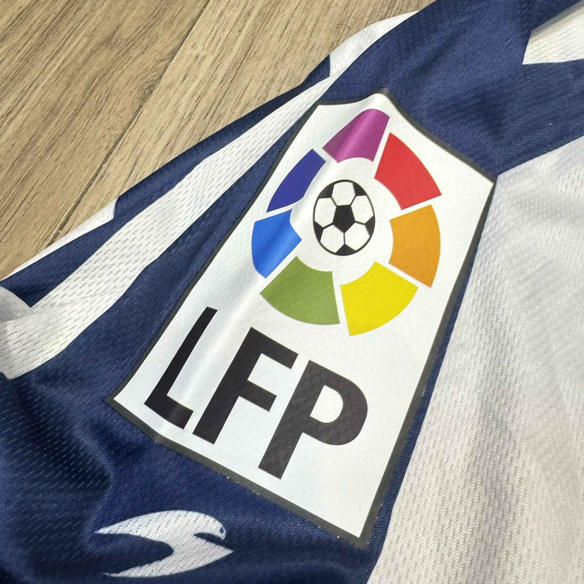 Sports Specialties Real sociedad 03/04 home shirt #4 Alonso (bnwt) Size US L / EU 52-54 / 3 - 7 Thumbnail