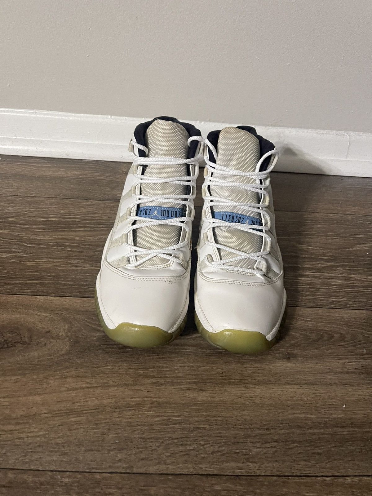 Jordan Brand Air Jordan Retro 11 ‘Legend Blue’ (2014) (GS) Size US 7 / EU 40 - 4 Thumbnail