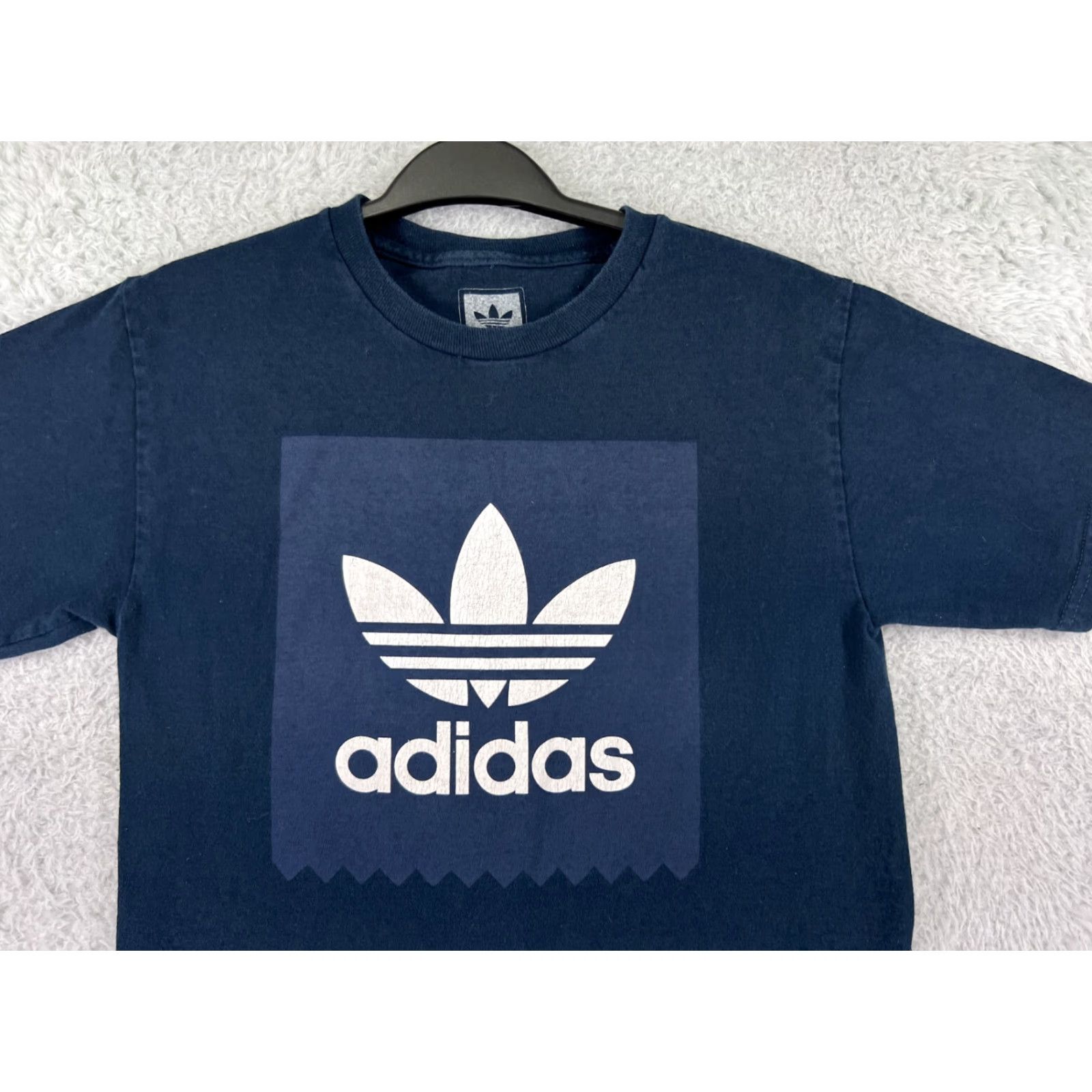 Adidas Adidas Shirt Mens Small Blue White Graphic Print Trefoil Logo Short Sleeve Crewneck T-Shirt - Regular Fit, 100% Cotton Size US S / EU 44-46 / 1 - 5 Thumbnail