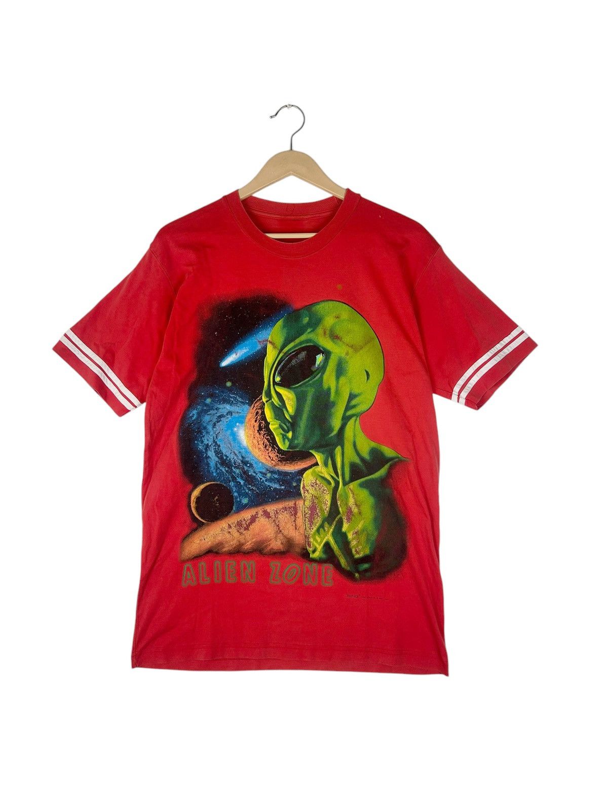Arts & Science × Sci-Fi Fantasy × Vintage Vintage 90s Alien Zone T-Shirt – Sci-Fi Graphic Tee, Future Size US M / EU 48-50 / 2 - 1 Thumbnail