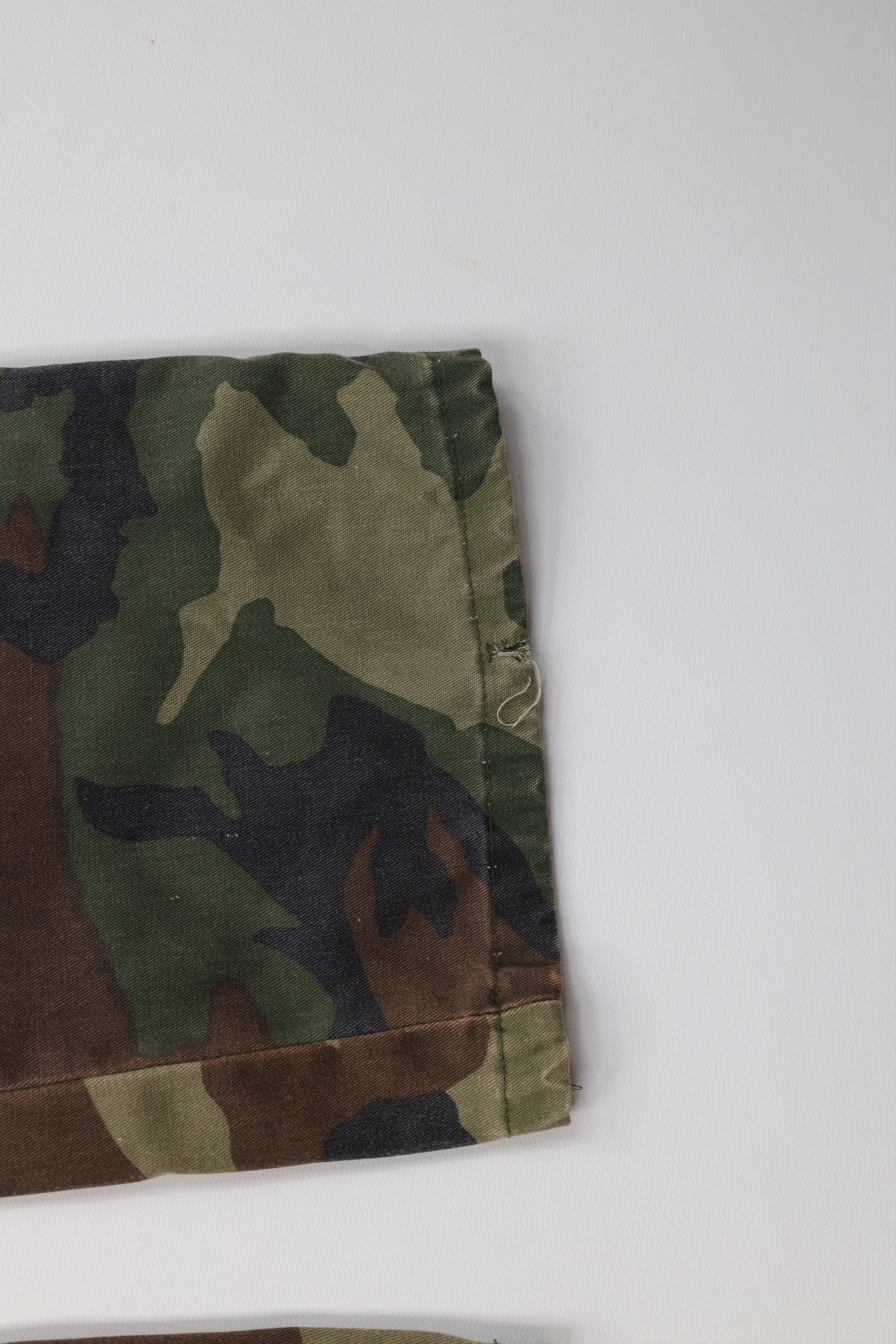 Vintage Vintage 70s Streetwear Camouflage Utility Cargo Pants USA Size US 29 - 6 Thumbnail