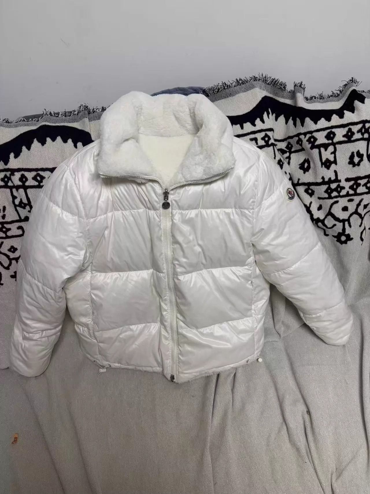 Moncler Moncler 2-Sided Down Jacket Size 2 Fleece Sleeve 99 New Size XS / US 0-2 / IT 36-38 - 4 Thumbnail
