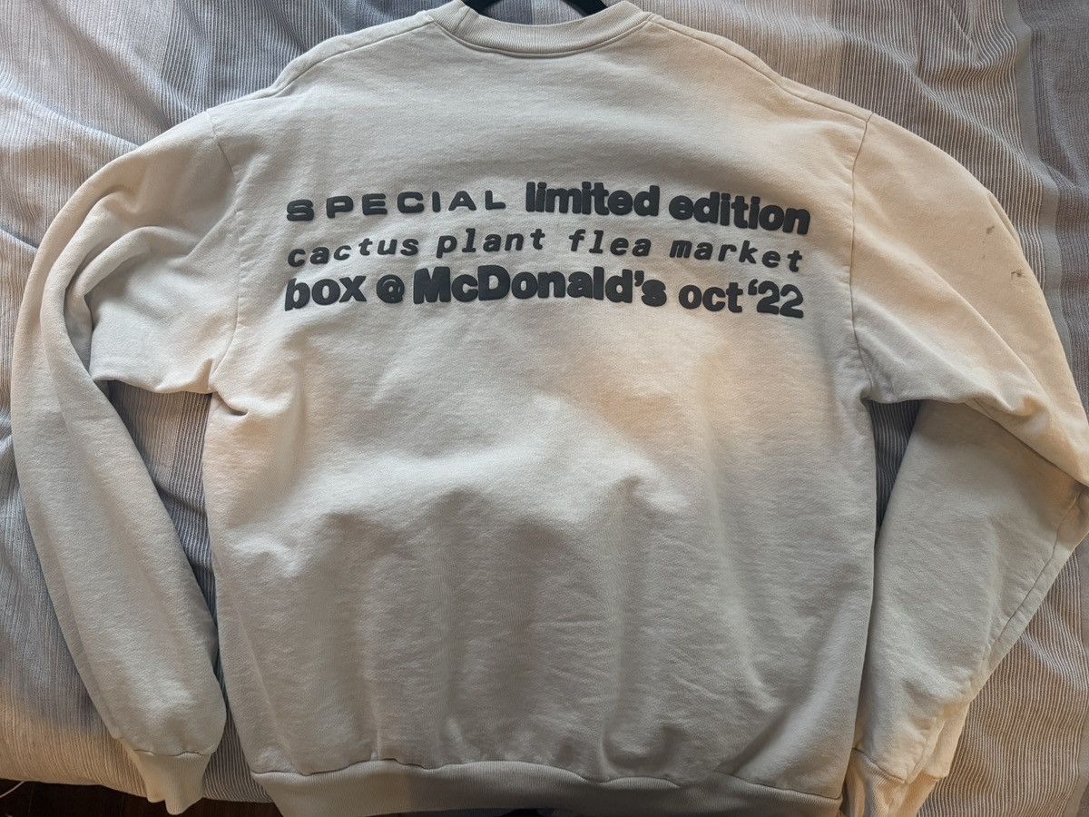 Cactus Plant Flea Market Cactus plant flea market Mcdonalds crewneck Size US XL / EU 56 / 4 - 2 Thumbnail