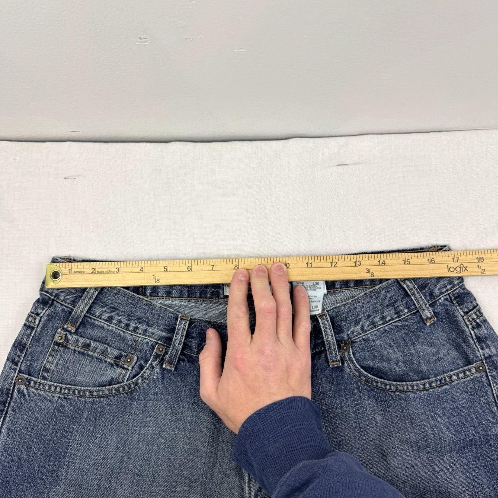 Levi's VINTAGE Levi's Signature Jeans Men 36x30 Baggy Relaxed Y2K Punk Grunge USA Denim Straight Mens Size US 36 / EU 52 - 5 Thumbnail