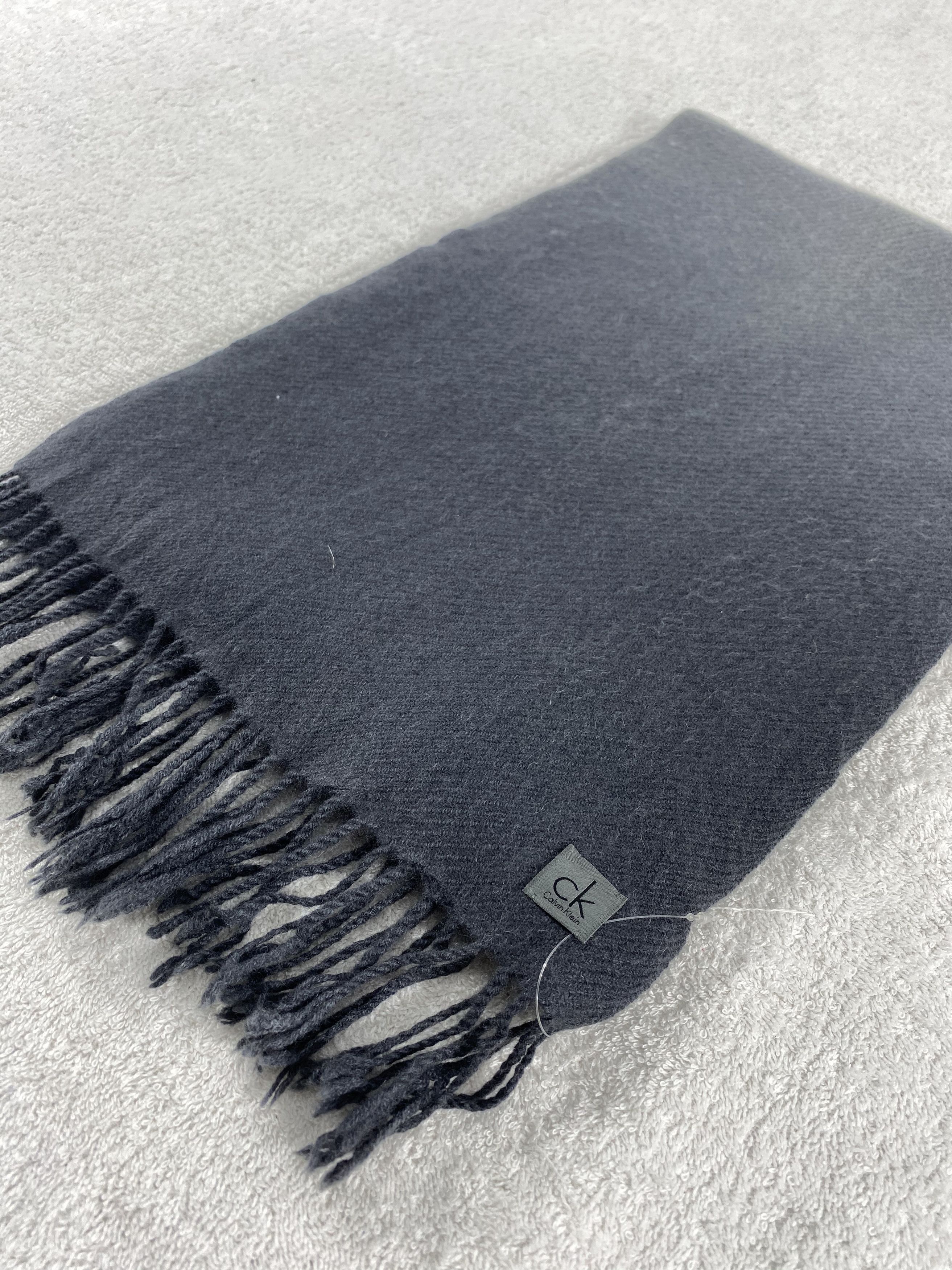 Calvin Klein Vintage Calvin Klein Scarf/Muffler/Neckwear MF706 Size ONE SIZE - 3 Thumbnail