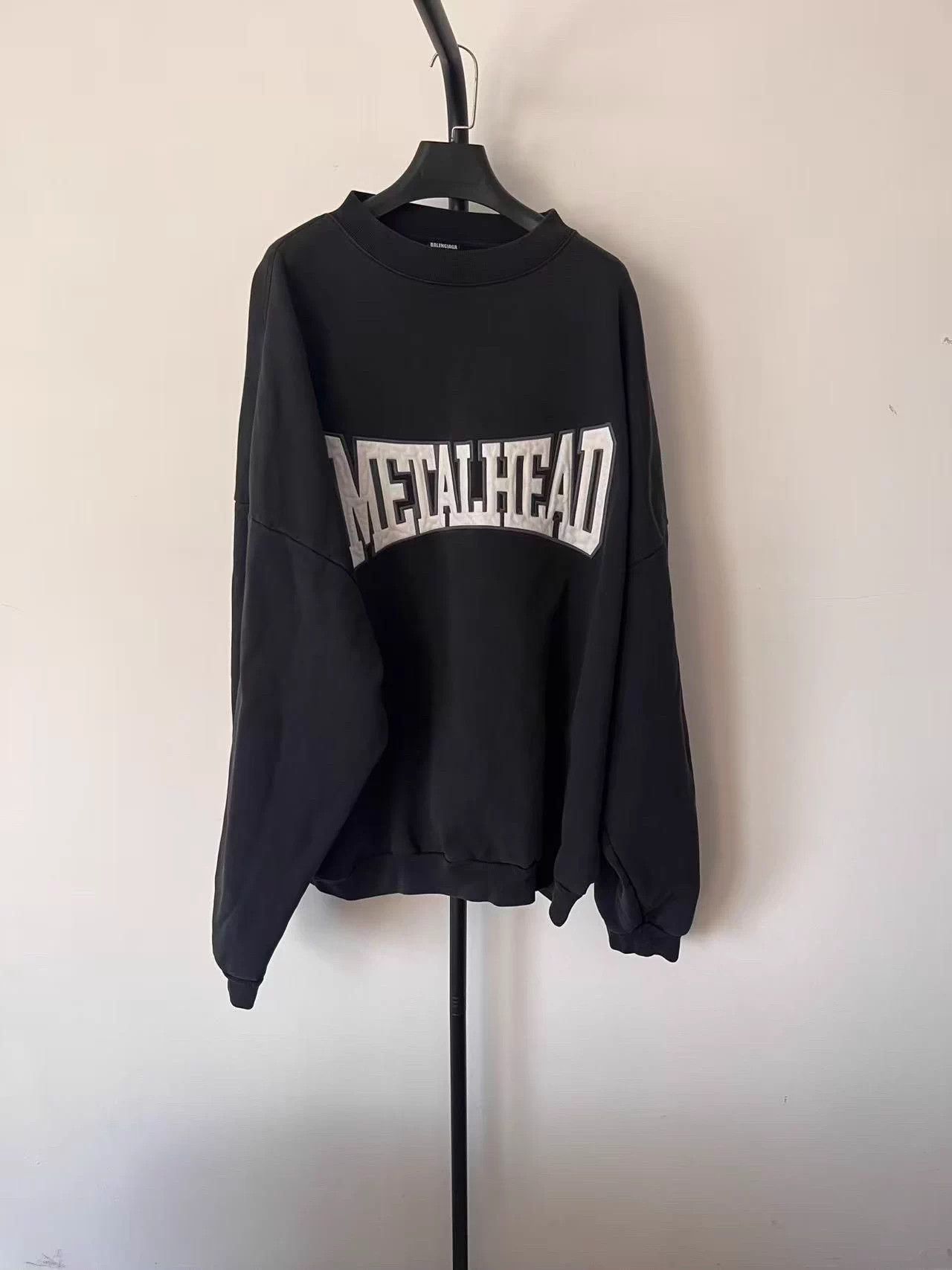 Balenciaga Balenciaga Patch Logo Hoodie Black L Size US L / EU 52-54 / 3 - 1 Thumbnail