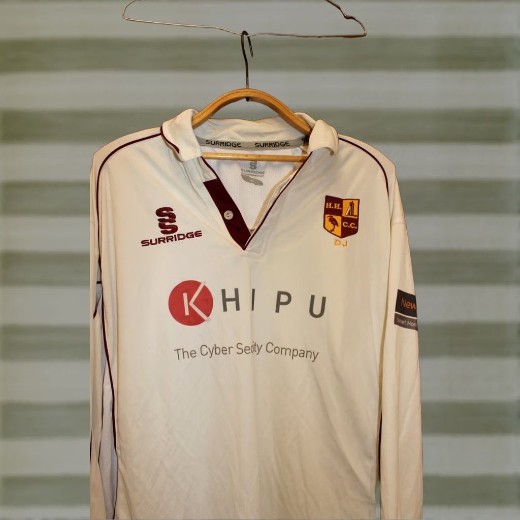 Vintage VINTAGE High Halstow Cricket Club player issue jersey shirt XL Men White Cricket 2000s Mens Size US XL / EU 56 / 4 - 1 Thumbnail