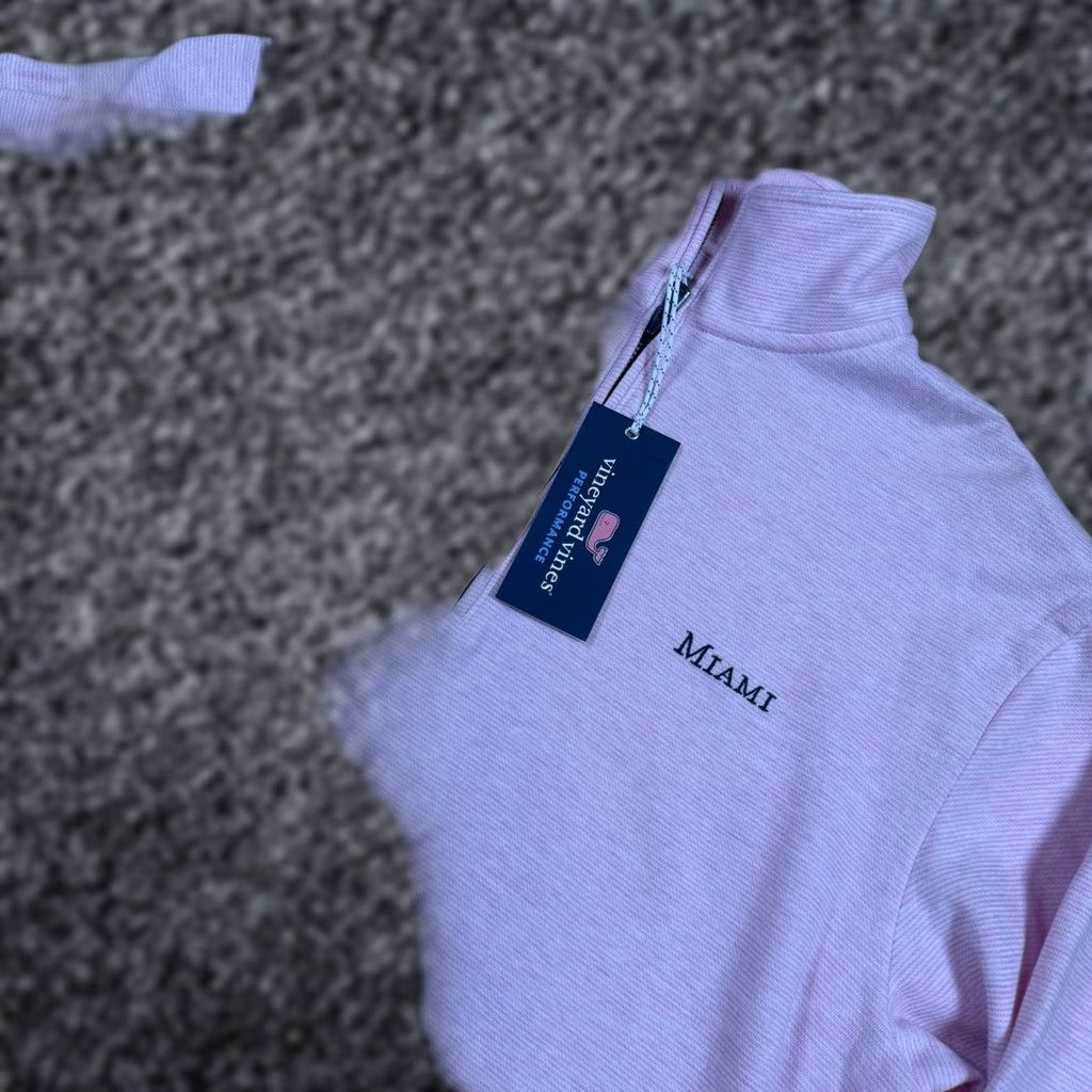 Vineyard Vines VINTAGE NWT Vinyard Vines Performance Quarter Zip Sweater Mens M Pink Miami Soft Golf Pullover Outdoor Family Mens (adjusted) Size US M / EU 48-50 / 2 - 1 Thumbnail