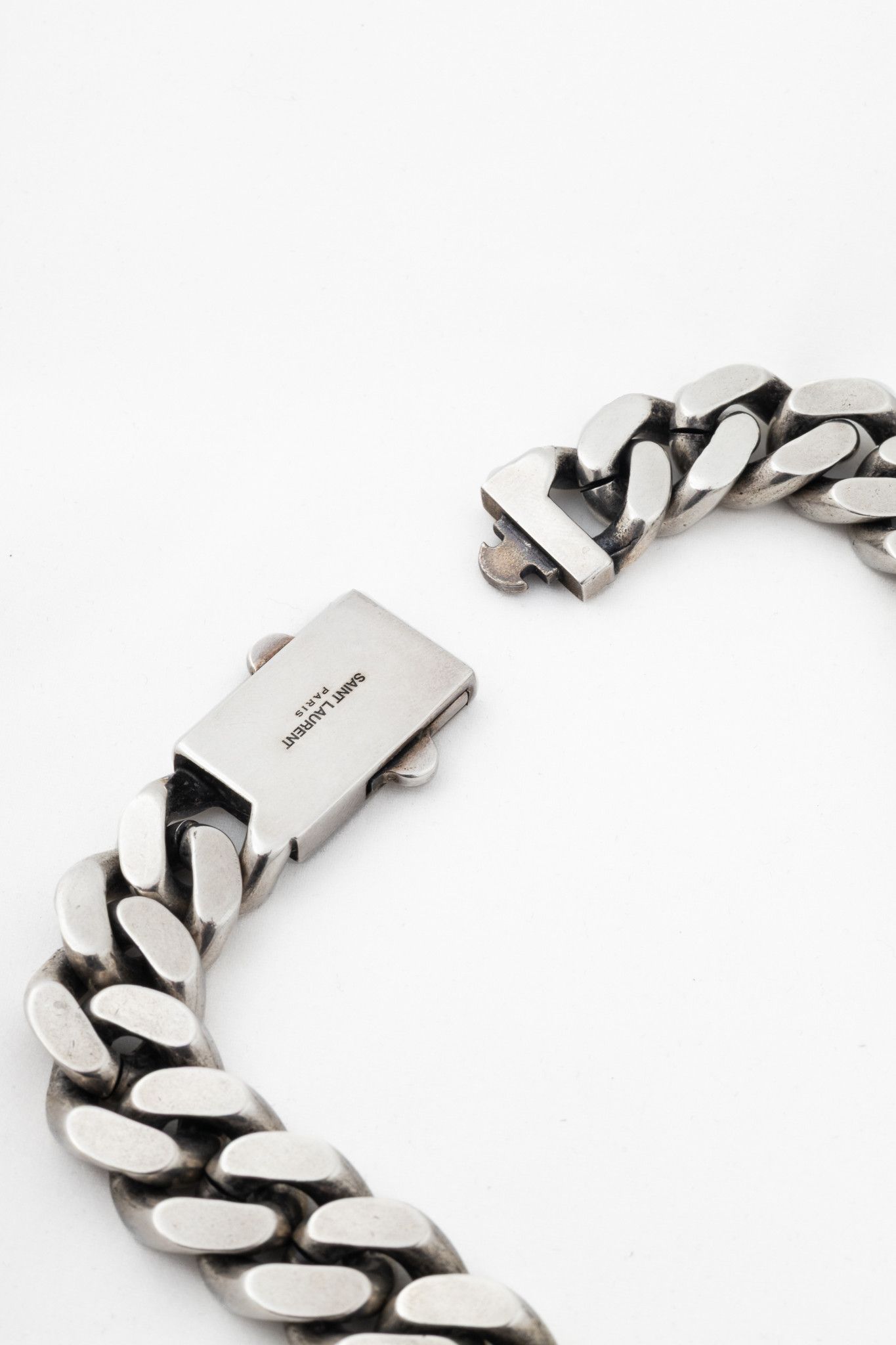Saint Laurent Paris Saint Laurent Silver-Tone Logo Buckle Chunky Short Necklace Size ONE SIZE - 4 Thumbnail