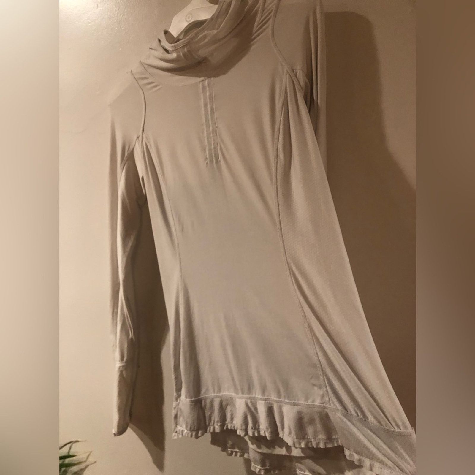 Lululemon Lululemon sports top with hoodie Size S / US 4 / IT 40 - 7 Thumbnail