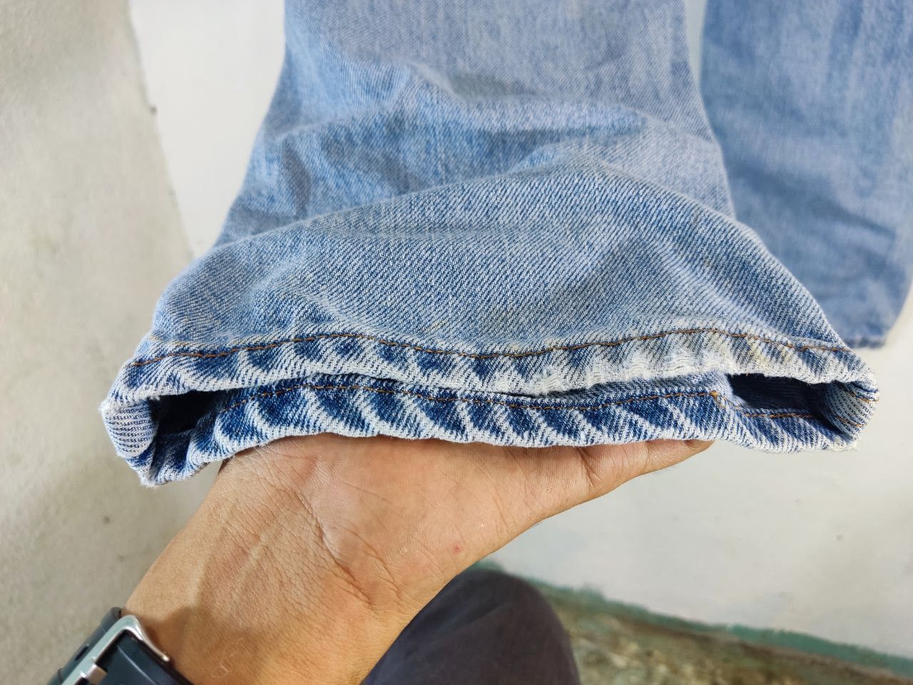 Levi's vintage levis 550 relaxed fit lightwash denim Size US 38 / EU 54 - 12 Thumbnail