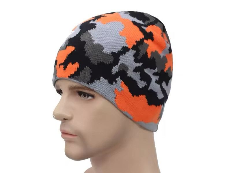 Japanese Brand Camouflage Knitted Elastic Beanie Hat Size ONE SIZE - 1 Thumbnail