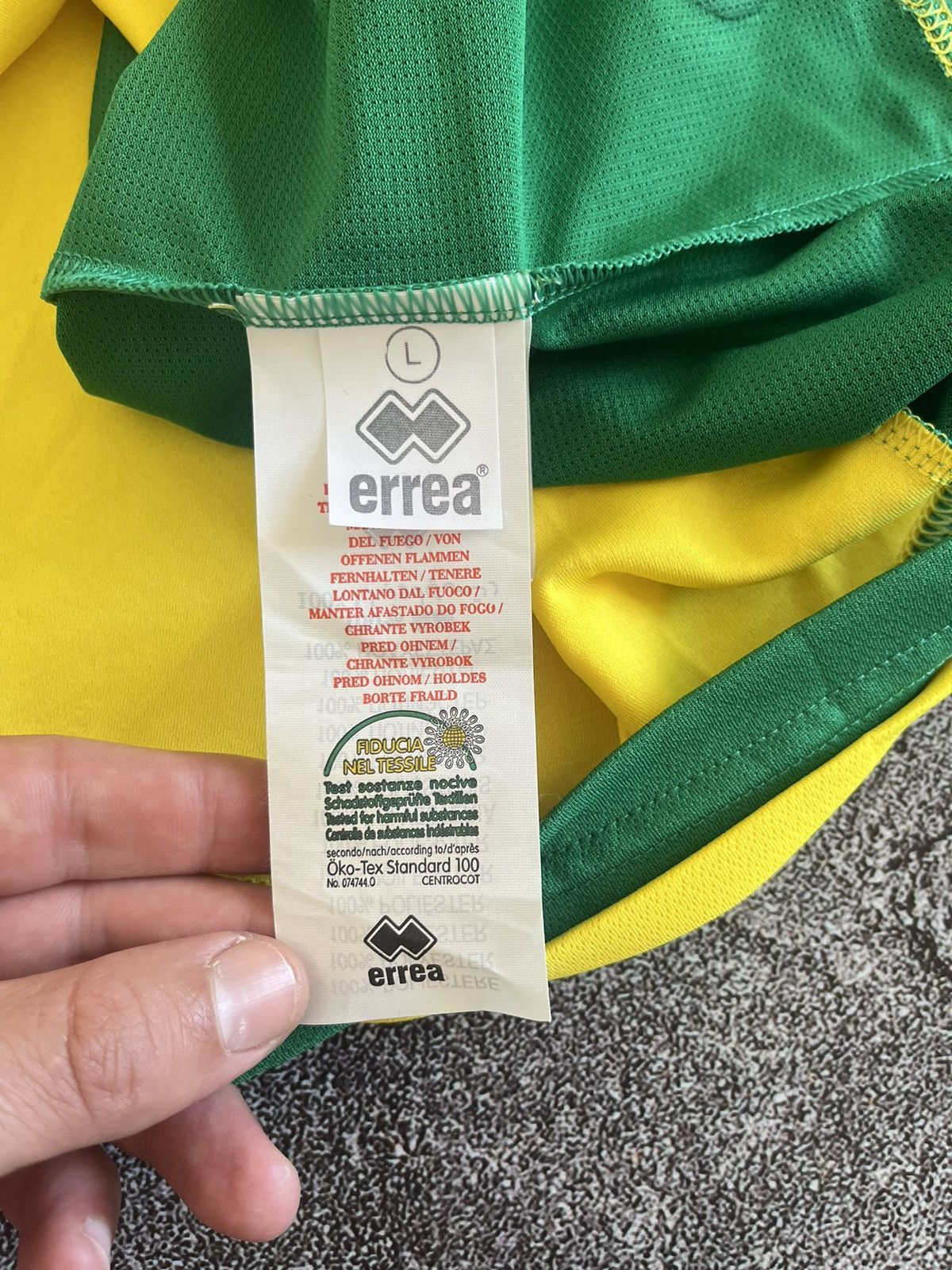 Other NORWICH CITY FC 2012/2013 HOME FOOTBALL SHIRT JERSEY ERREA,L Size US L / EU 52-54 / 3 - 7 Thumbnail