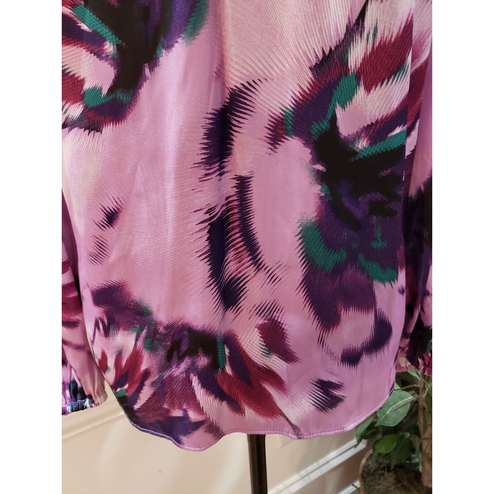 Jennifer Lopez Jennifer Lopez Round Neck Long Sleeve Top Blouse Size M Size M / US 6-8 / IT 42-44 - 3 Thumbnail