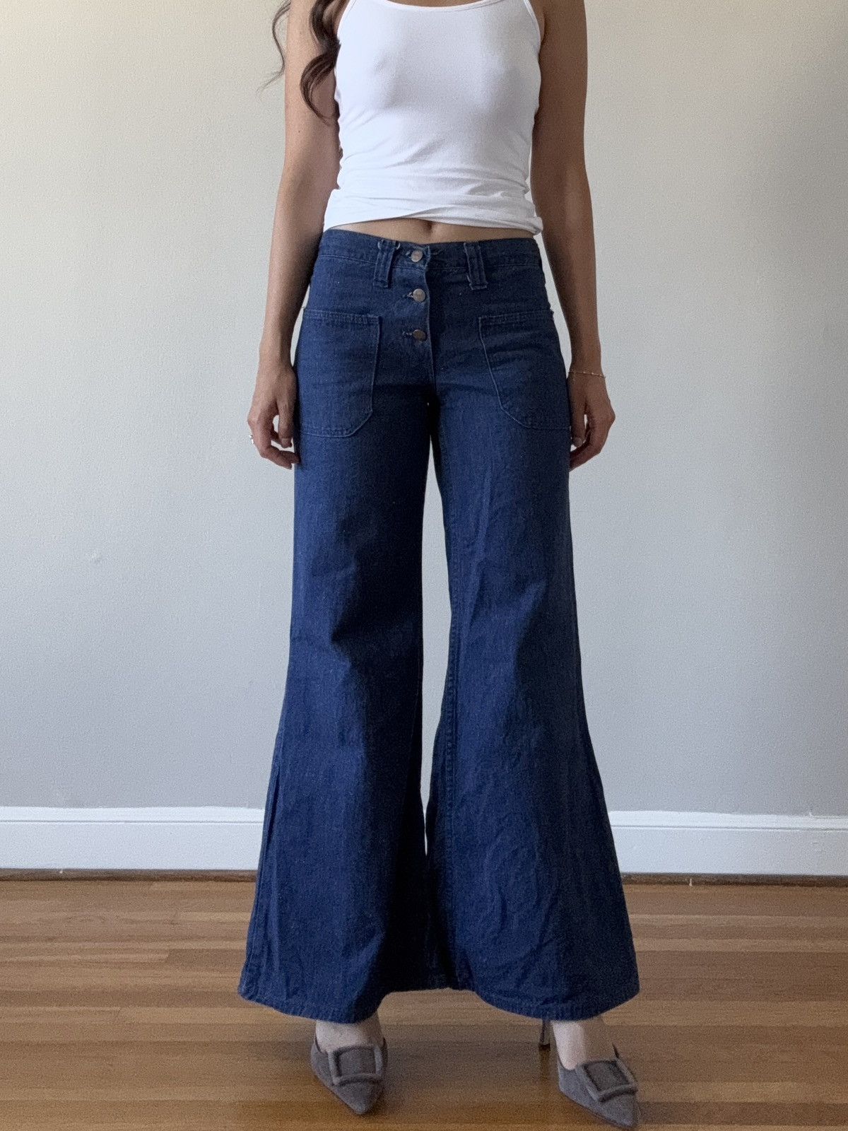 Vintage × Wrangler vintage low rise flare jeans Size 25" / US 0 / IT 36 - 1 Thumbnail