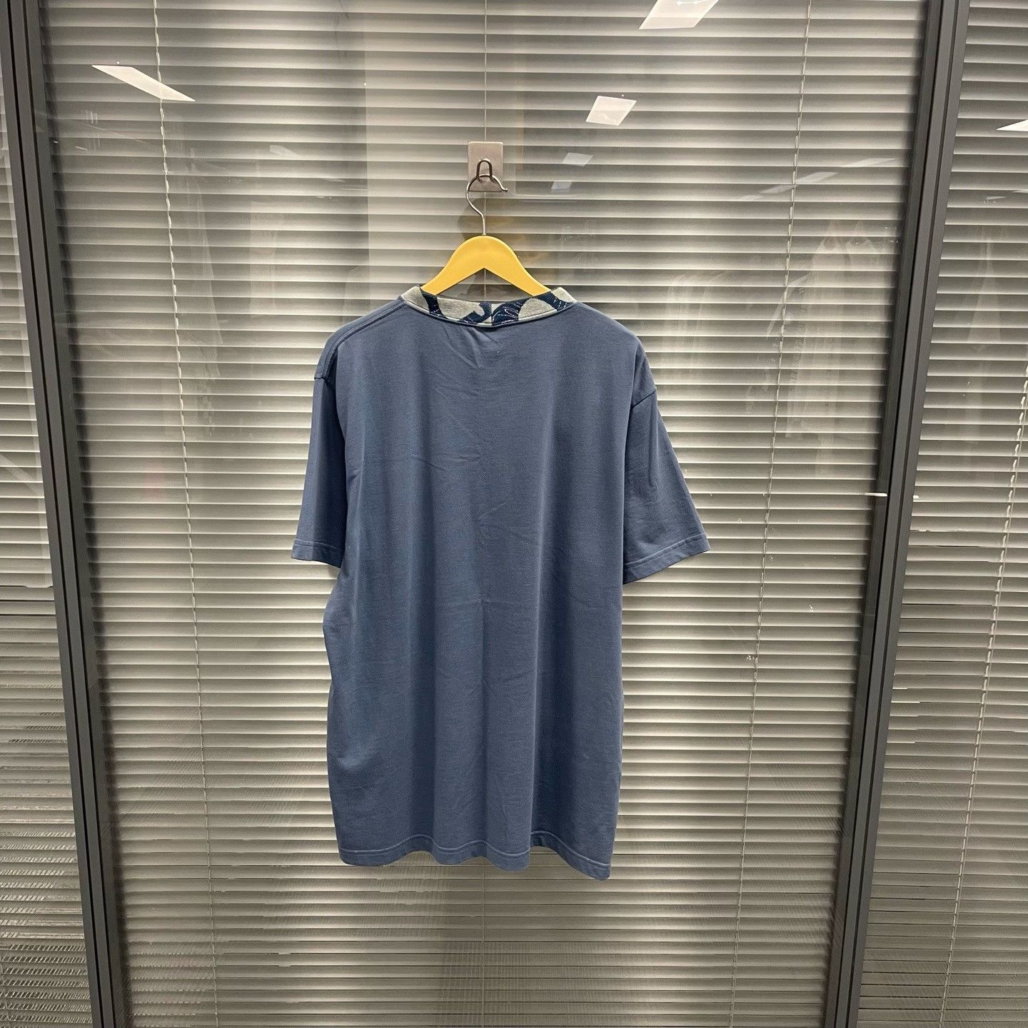 Dior Dior Blue Short Sleeve Embroidered Pocket T-Shirt Size US XL / EU 56 / 4 - 2 Thumbnail