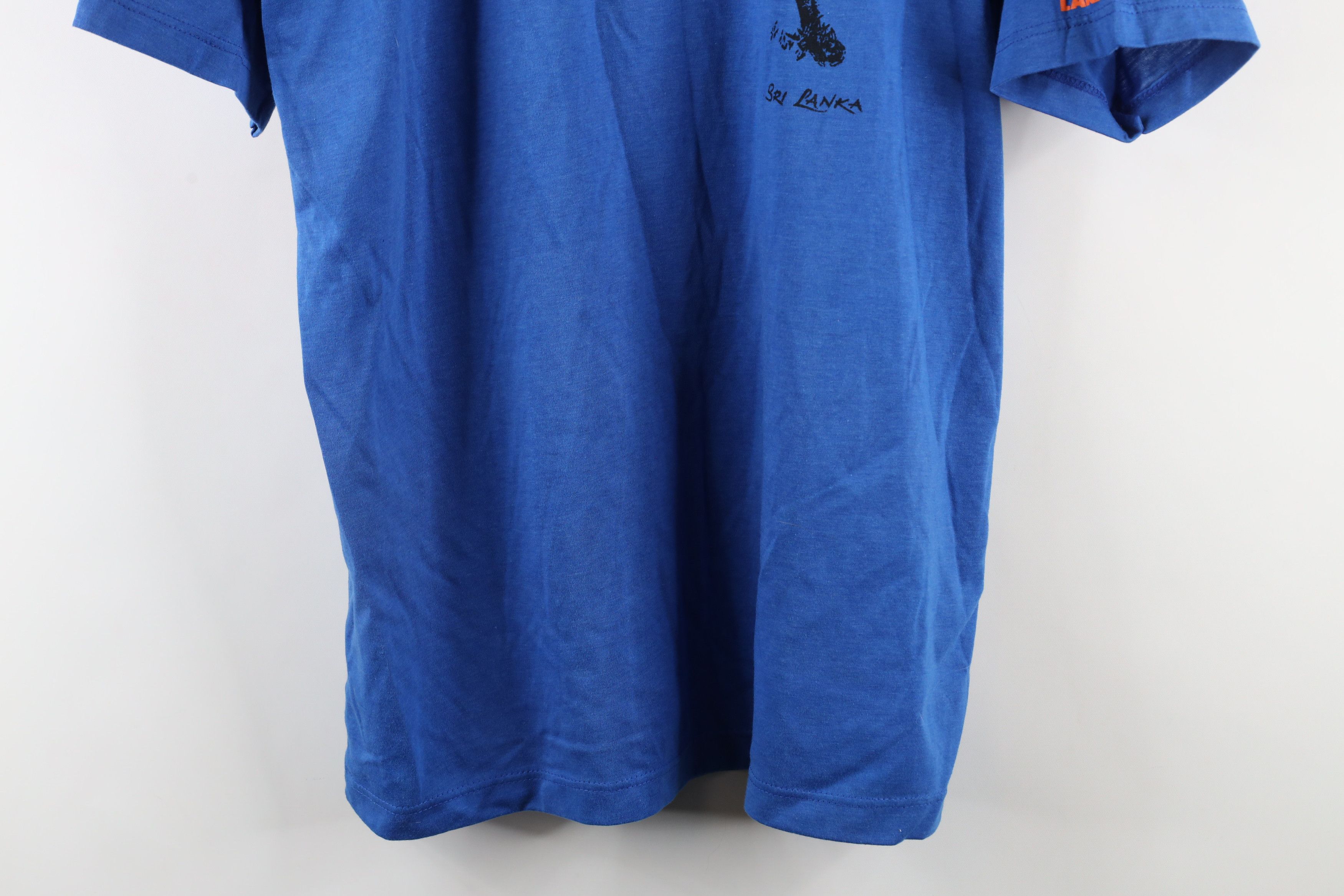 Vintage Vintage 90s Streetwear Sri Lanka Elephant T-Shirt Blue Size US L / EU 52-54 / 3 - 3 Thumbnail