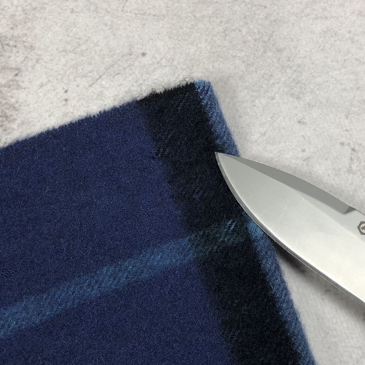 Burberry Burberry Cashmere Snood Scarf Tube Muffler Size ONE SIZE - 22 Thumbnail