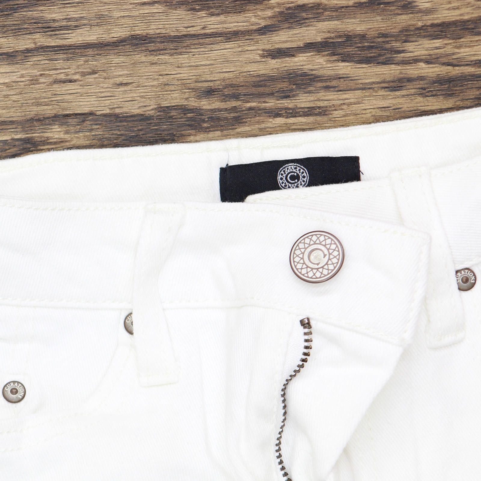 Other Curations Patch Boyfriend Rolled Cuff Jeans 602648 White 4 Size 27" / US 4 / IT 40 - 5 Thumbnail