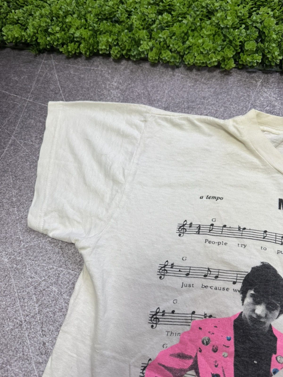 Vintage Vintage The Who 1981 T Shirt My Generation Rock Band y2k Size US M / EU 48-50 / 2 - 10 Thumbnail
