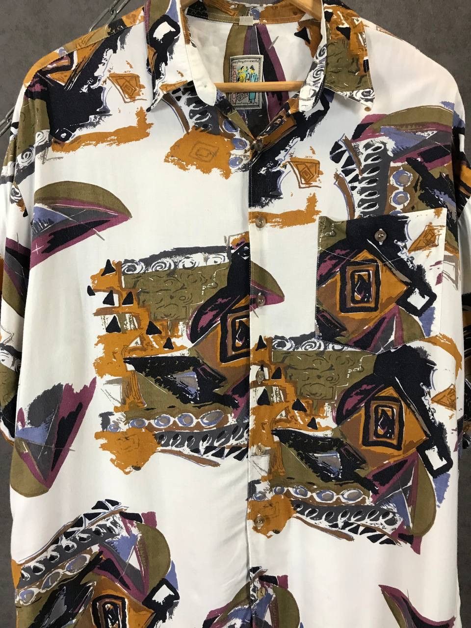 Vintage Crazy art vintage Hawaiian shirt Size US L / EU 52-54 / 3 - 3 Thumbnail