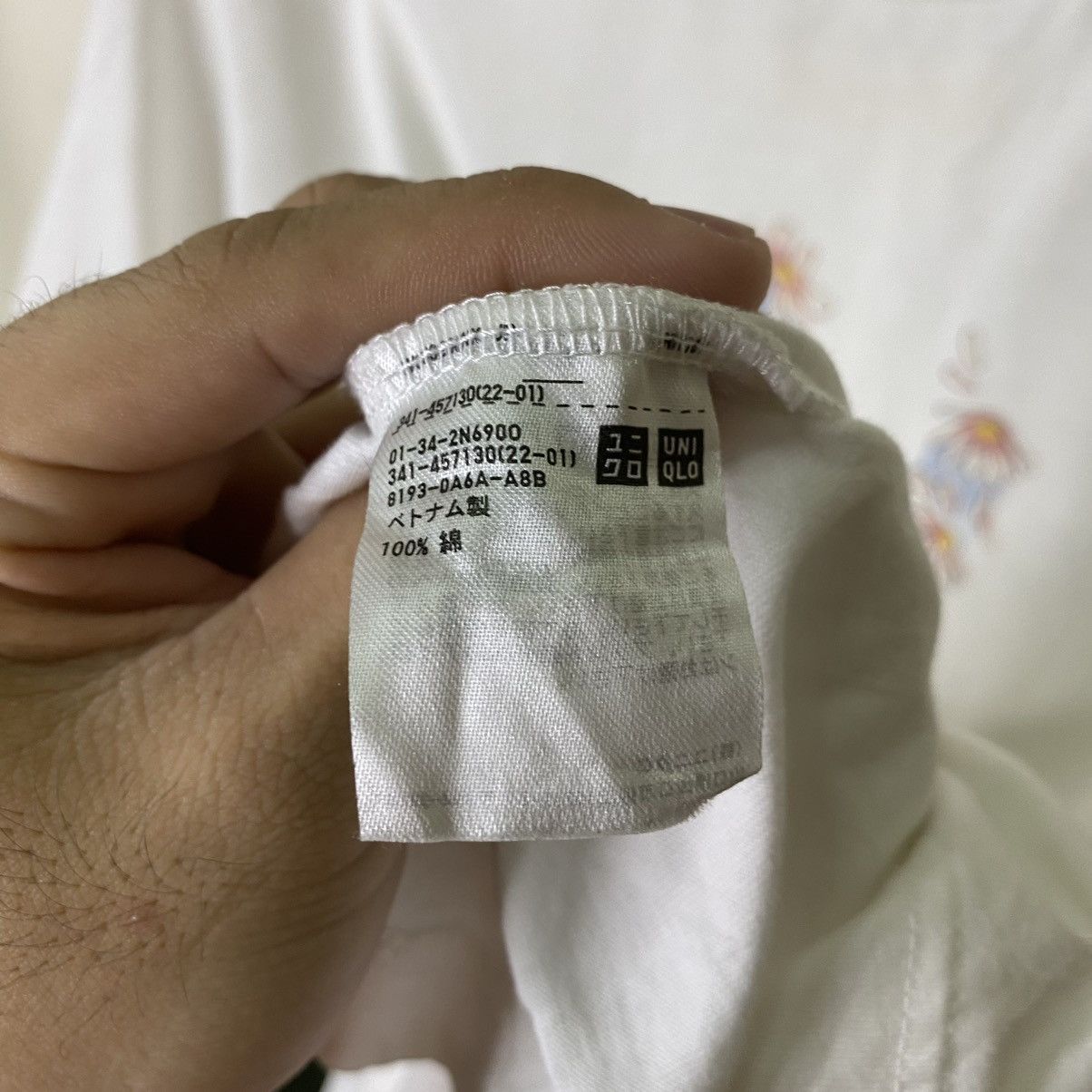 JW Anderson × Uniqlo Loewe JW Anderson x Uniqlo Peace For All Collaboration Tee Size US L / EU 52-54 / 3 - 5 Thumbnail