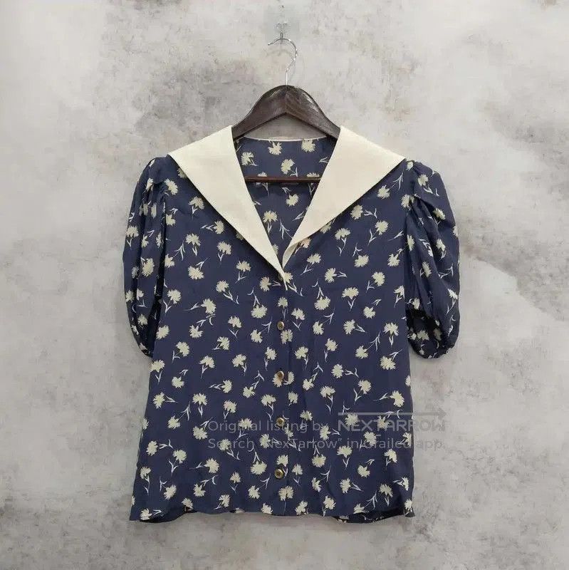 Miu Miu Miu Miu Summer Navy Floral Silk Blouse . Size L / US 10 / IT 46 - 1 Thumbnail