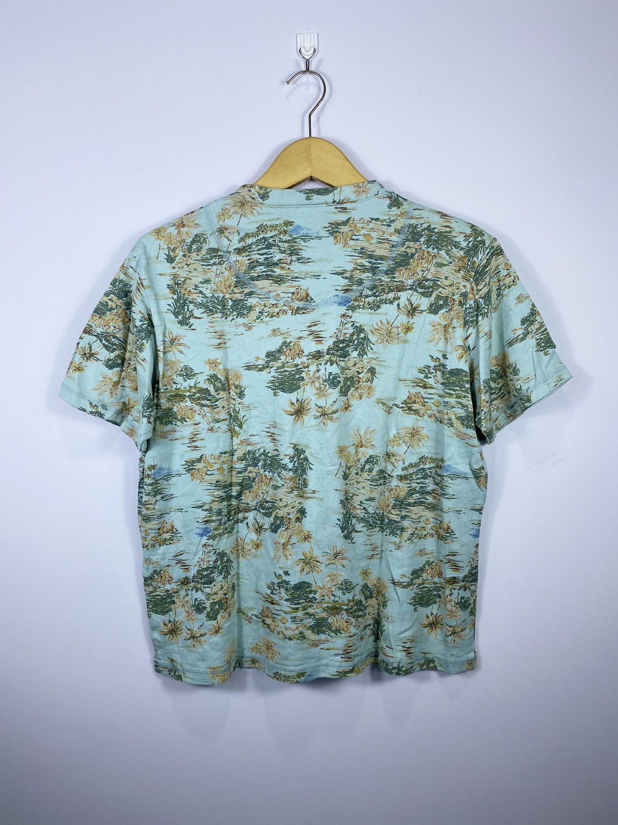 Hai Sporting Gear × Issey Miyake × Japanese Brand Vintage Hai sporting Gear Painting print shirt issey miyake Size US M / EU 48-50 / 2 - 4 Thumbnail