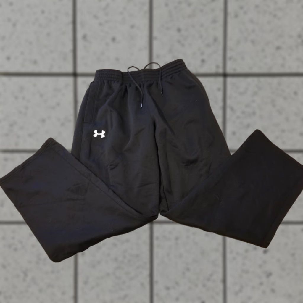 Under Armour Mens Under Armour Pants L Large Black Athletic Gym Workout Sweatpants Size US 33 - 1 Thumbnail