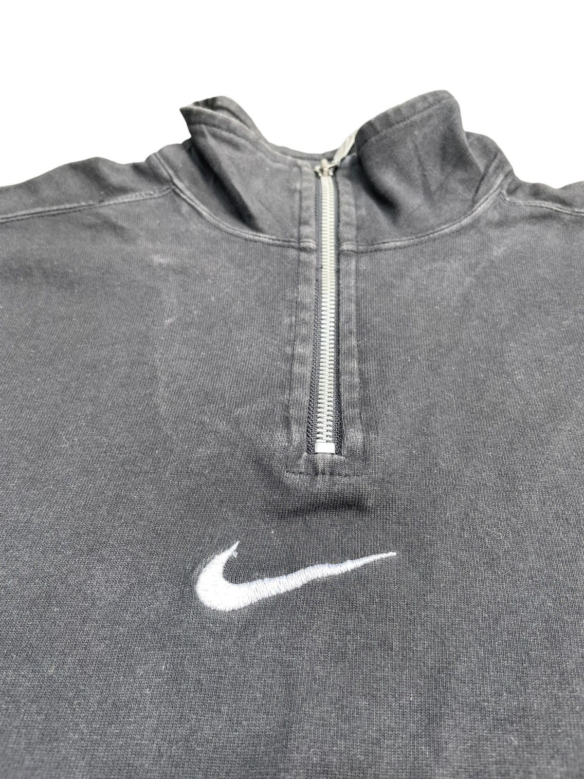 Nike Vintage Nike Center Swoosh Crewneck Size US L / EU 52-54 / 3 - 4 Thumbnail