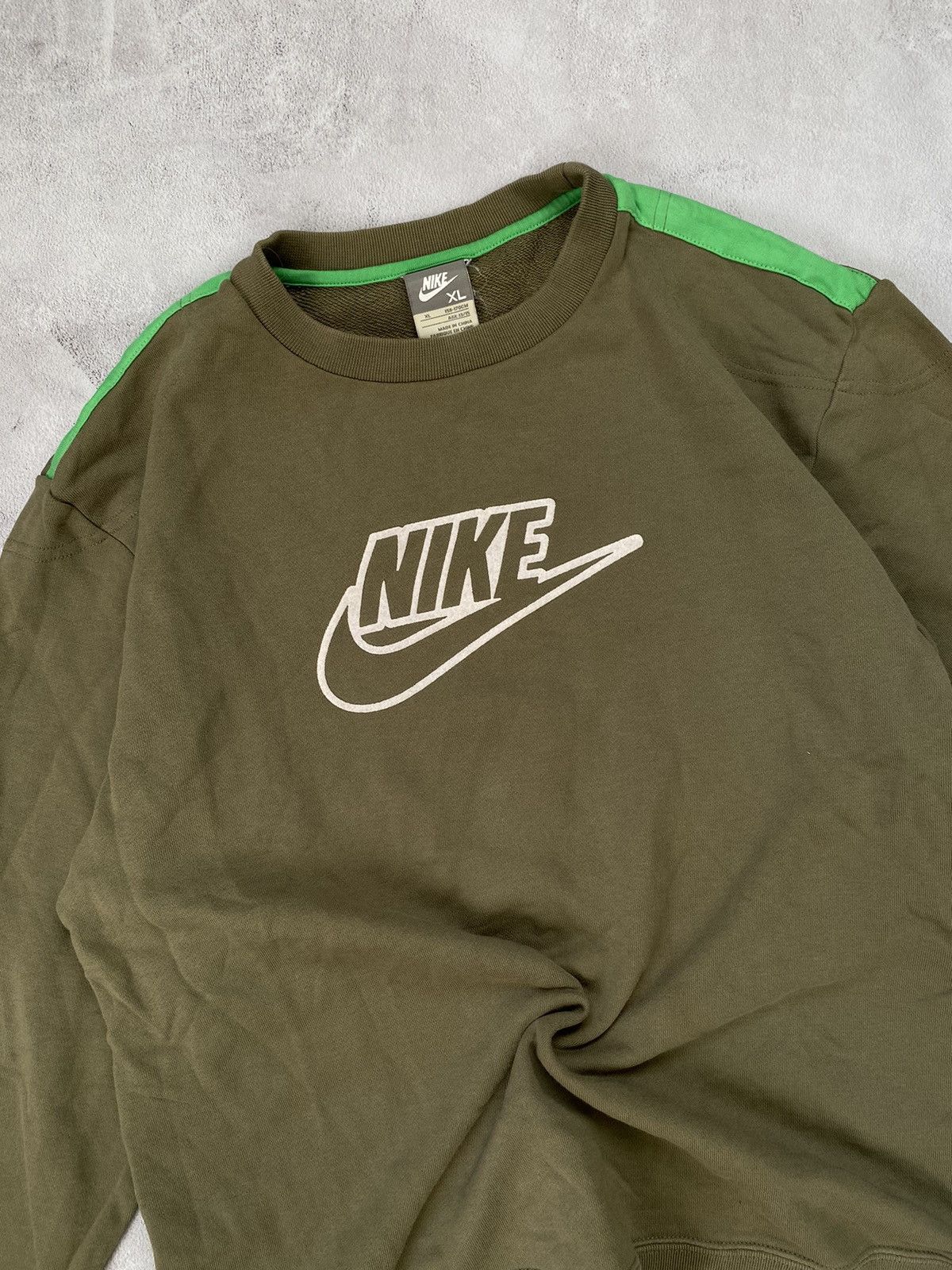 Nike Nike Sweatshirt Vintage Big logo FORESTGREEN Size US M / EU 48-50 / 2 - 1 Thumbnail