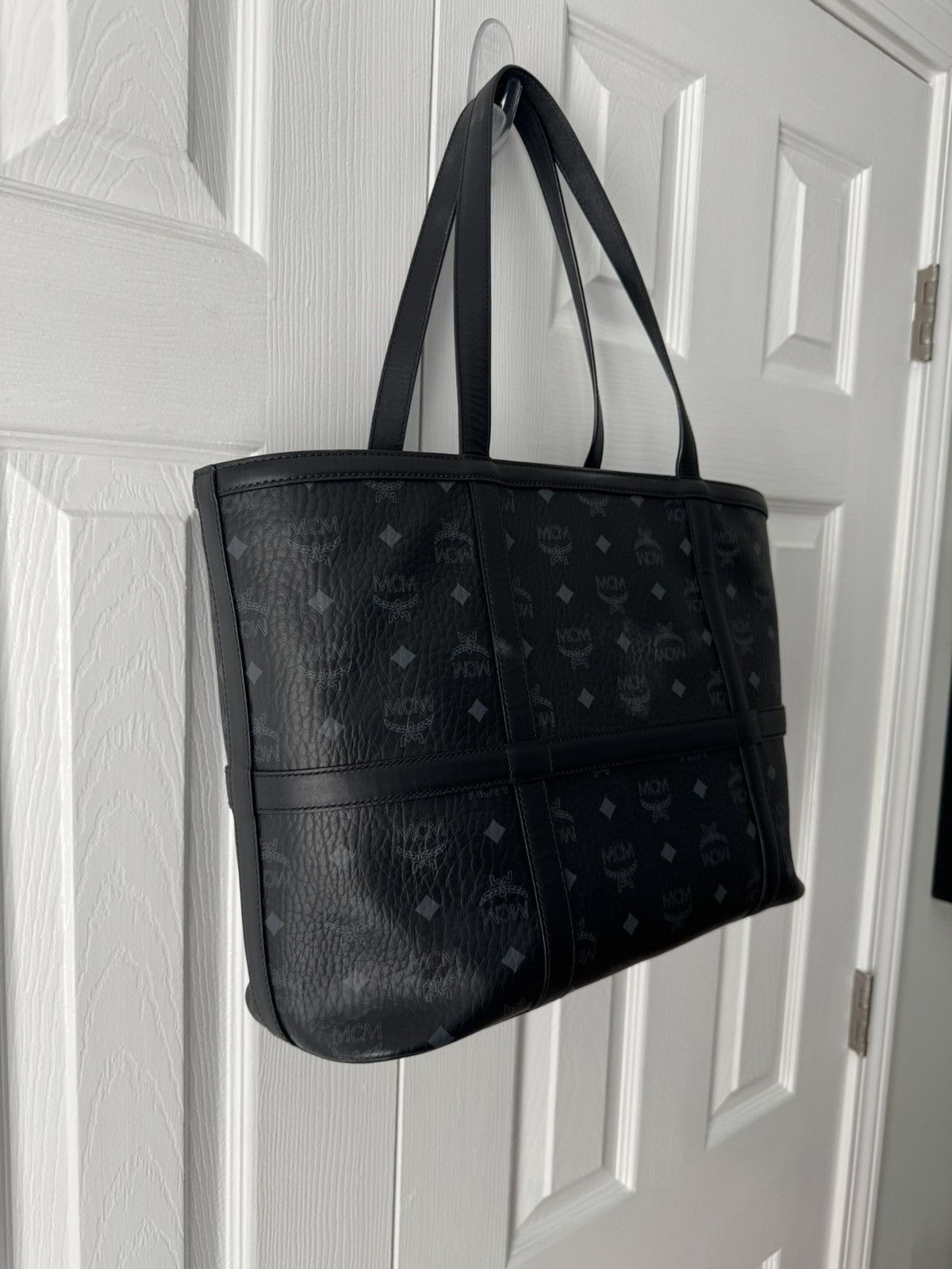 MCM MCM Black & Gray Monogram Logo Tote Bag (aren tote visetos) Size ONE SIZE - 4 Thumbnail