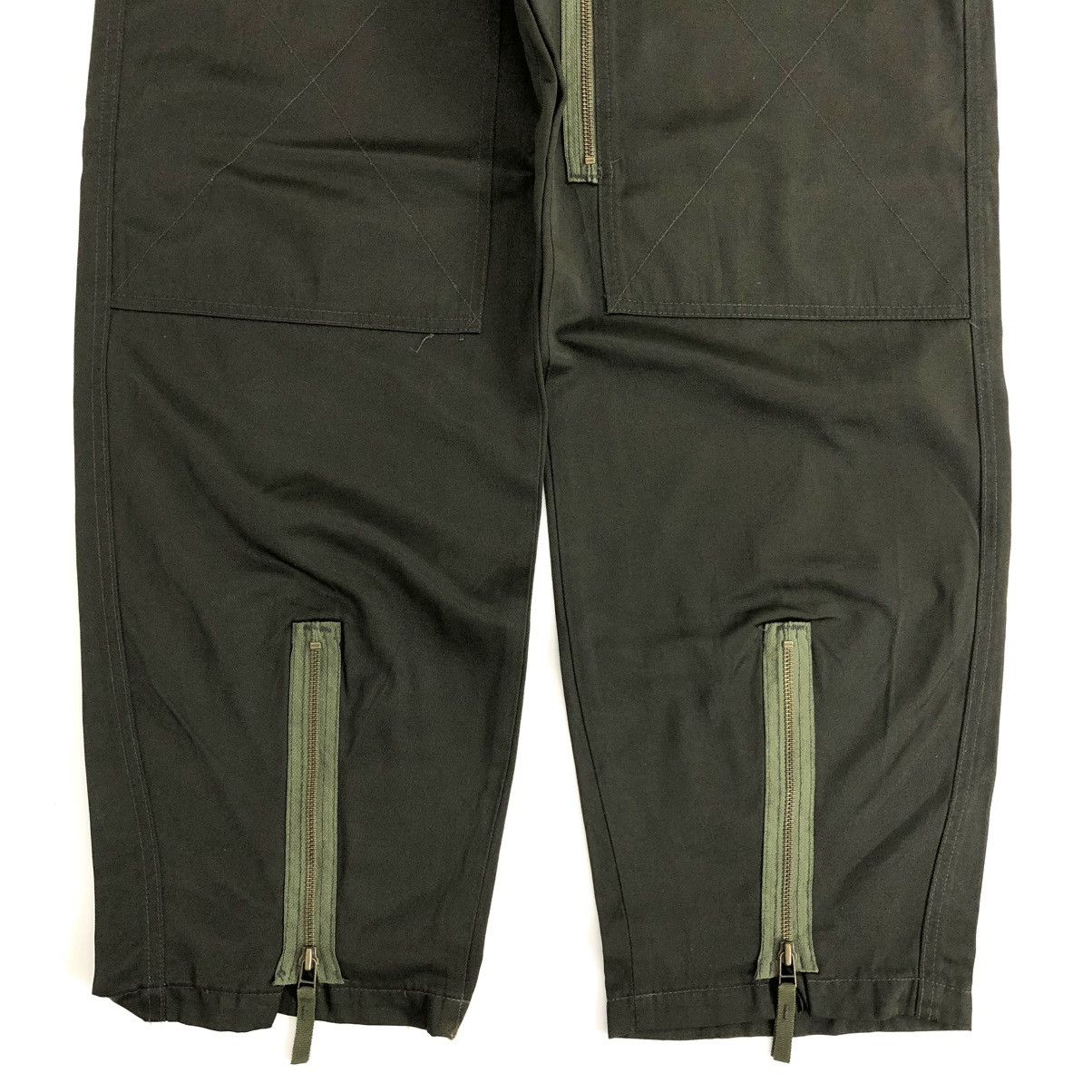 If Six Was Nine × Japanese Brand × Le Grande Bleu (L.G.B.) Vintage Bobson Big Pocket Bondage Cargo Olive Green Pants Size US 29 - 6 Thumbnail