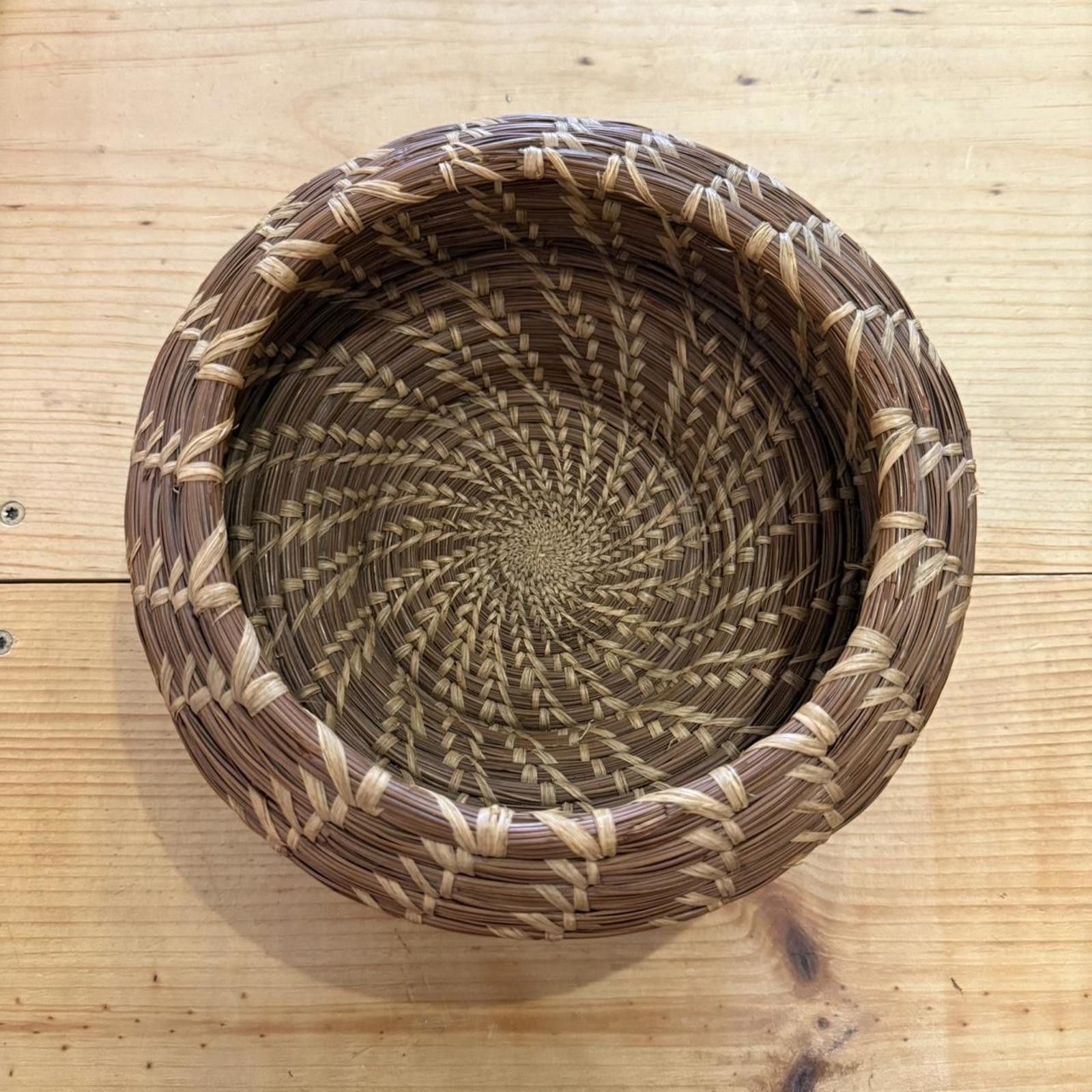 Other Vintage Circle Handmade Woven Basket Size ONE SIZE - 2 Thumbnail