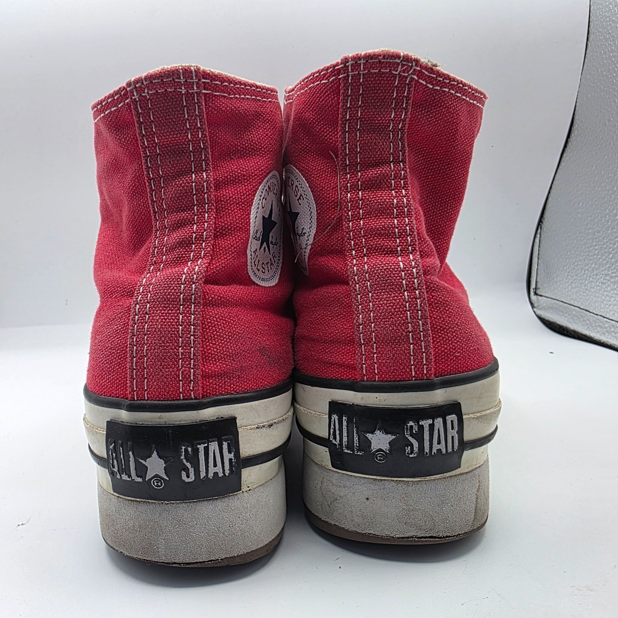 Converse Converse Chuck Taylor All Star Womens Size 3.5 Red Platform Size US 6 / IT 36 - 5 Thumbnail