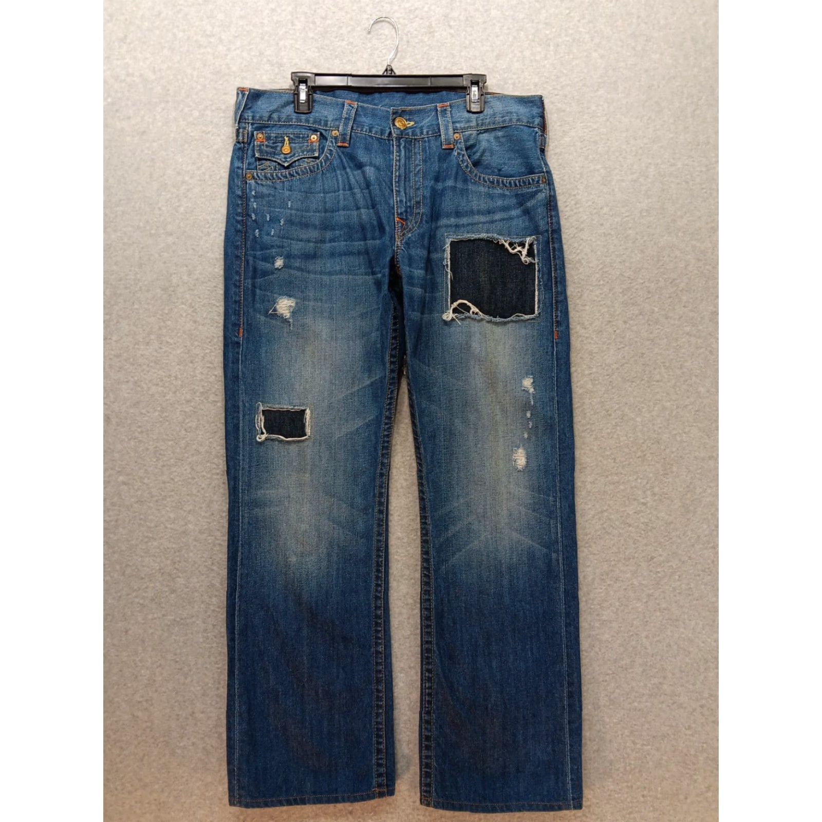 True Religion True Religion Jeans Men's 36x32 Straight 5-Pocket Distressed Medium Blue Wash Regular Size 36 Mens Jeans Size US 36 / EU 52 - 2 Thumbnail