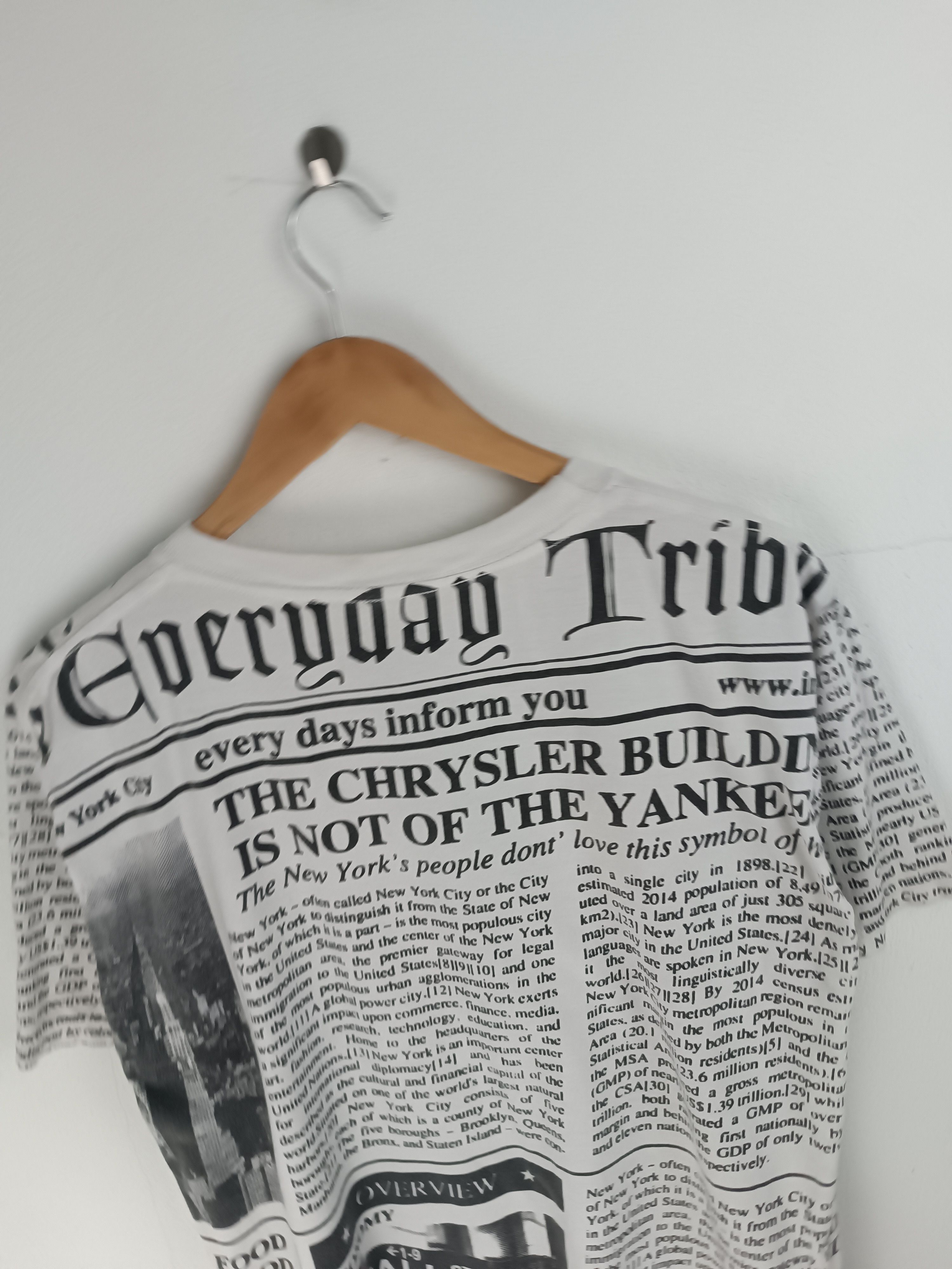 Other VINTAGE NEWSPAPER PAGE DESIGN PUNK SEDITIONARIES SEX PISTOLS Size US M / EU 48-50 / 2 - 12 Thumbnail