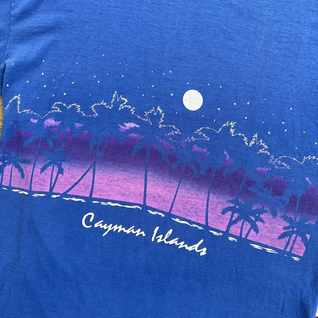 Vintage Vintage 90s Cayman Islands Nature Double Sided T Shirt Size US XL / EU 56 / 4 - 5 Thumbnail