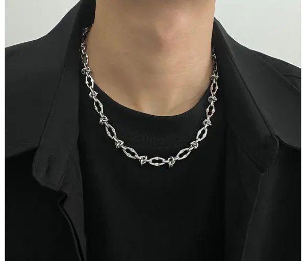 Jewelry Barbed Wire Silver Necklace Size ONE SIZE - 8 Thumbnail