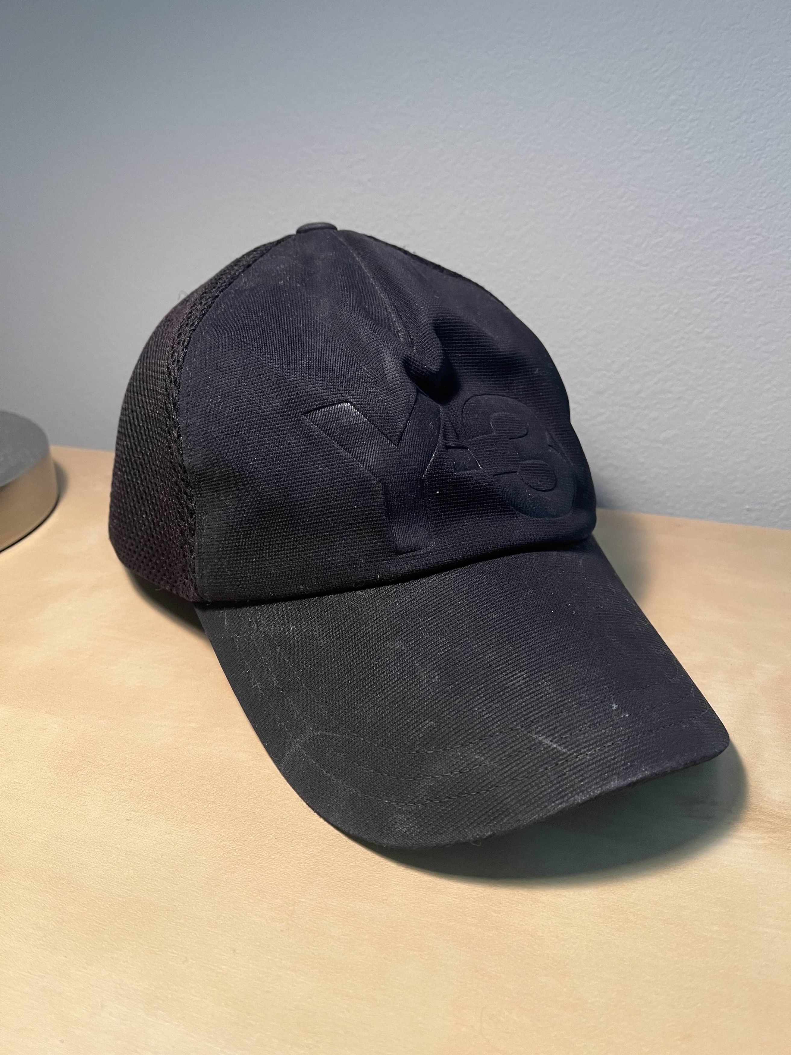 Adidas × Y-3 × Yohji Yamamoto Adidas Y-3 Black Classic Trucker Cap Size ONE SIZE - 1 Thumbnail
