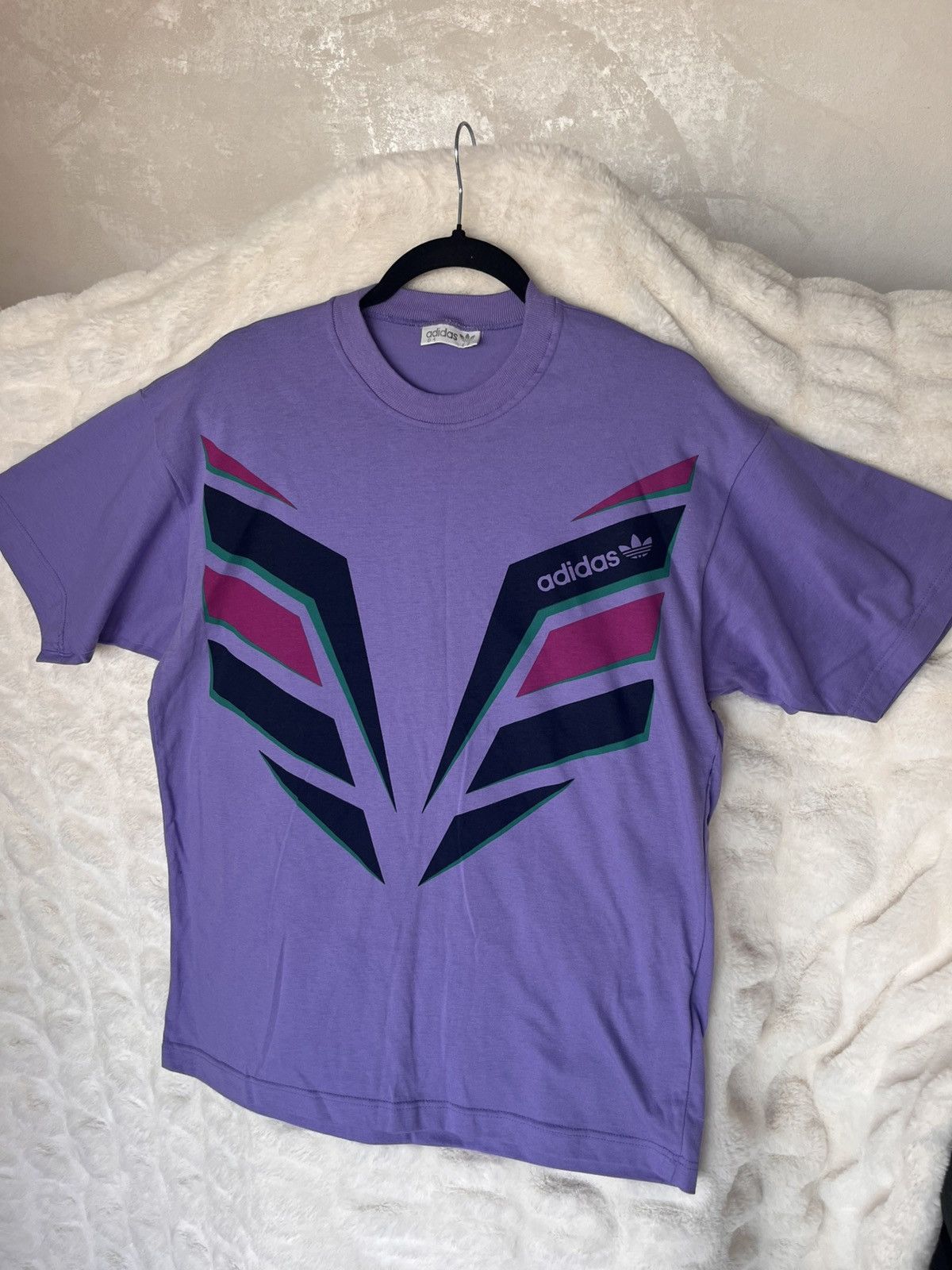 Adidas Rare vintage tee Adidas Size US M / EU 48-50 / 2 - 1 Thumbnail