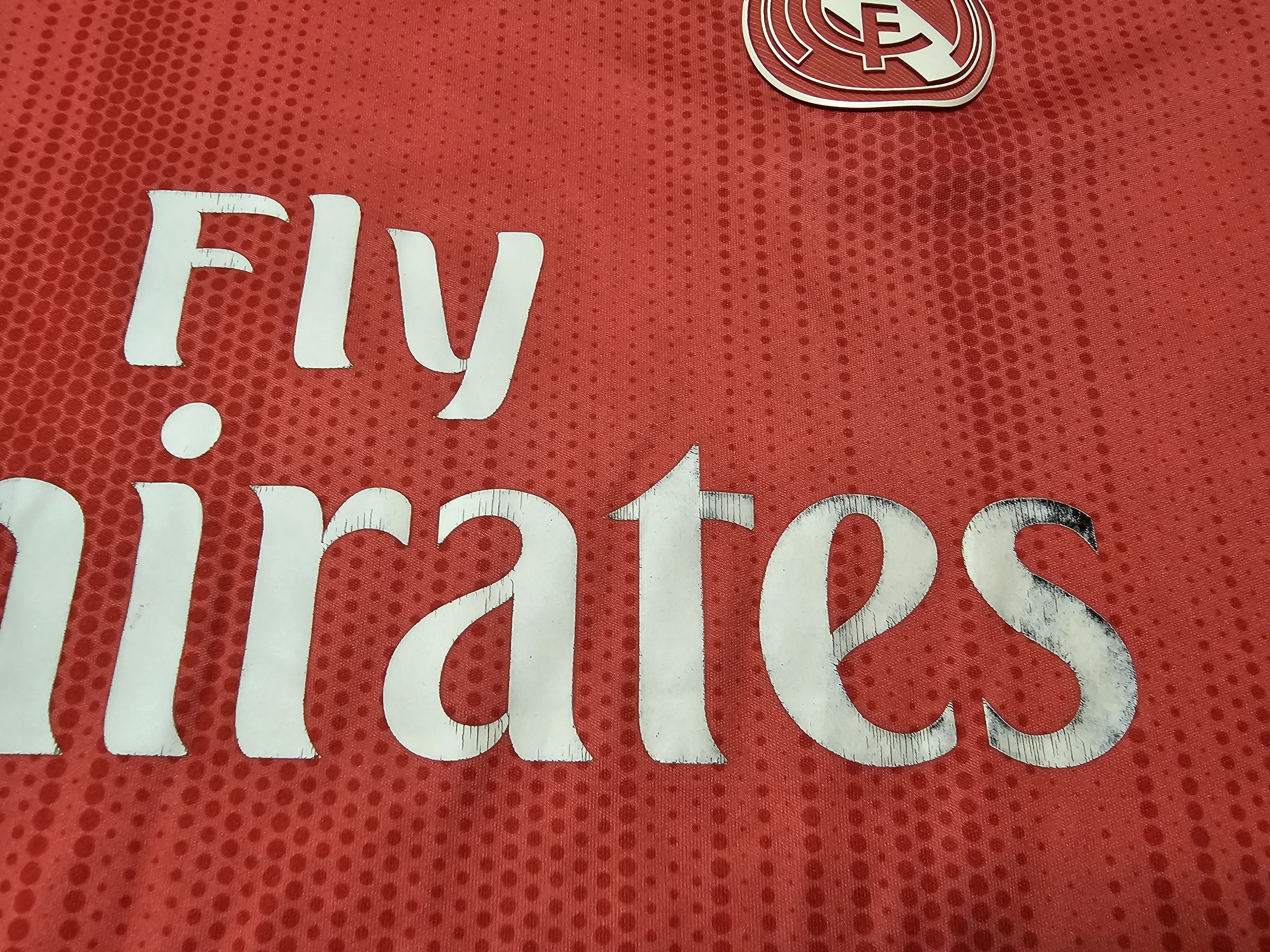 Adidas REAL MADRID 2018 2019 THIRD FOOTBALL SHIRT SOCCER JERSEY Size US L / EU 52-54 / 3 - 6 Thumbnail